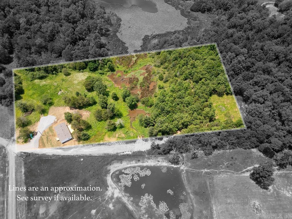 316 GAYES DRIVE  Clinton, AR