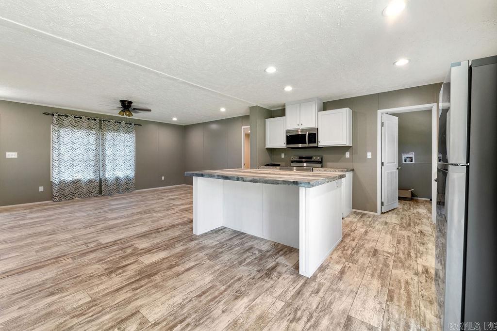316 GAYES DRIVE  Clinton, AR