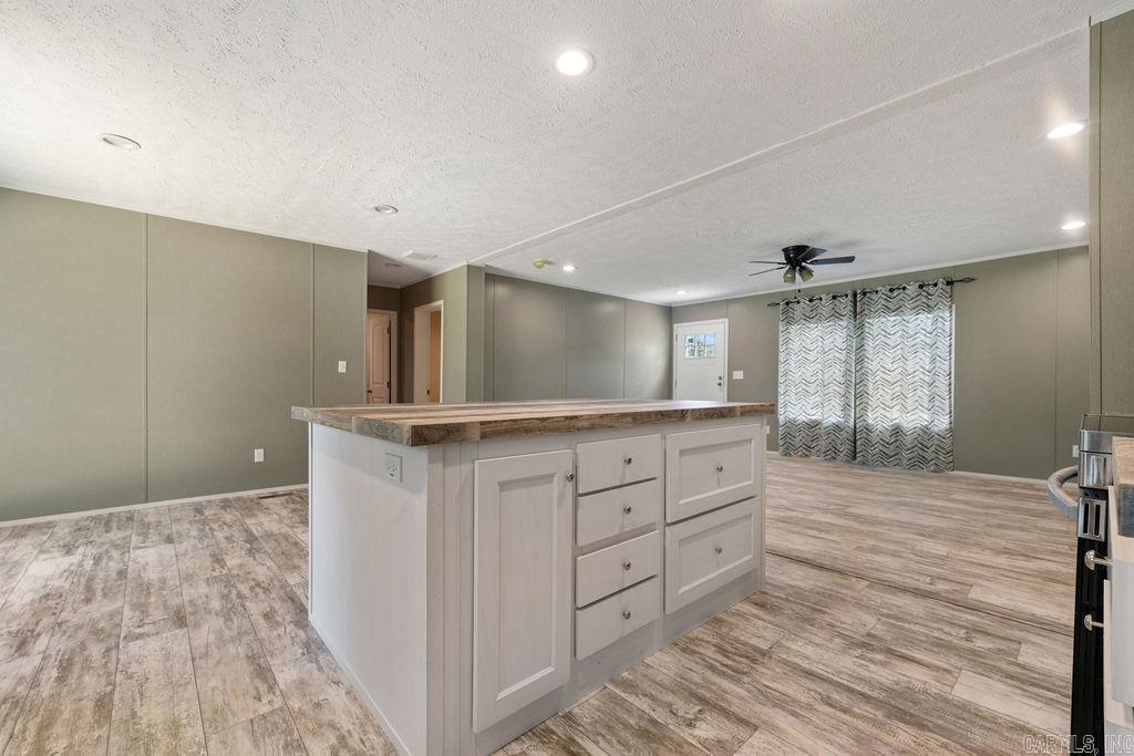 316 GAYES DRIVE  Clinton, AR