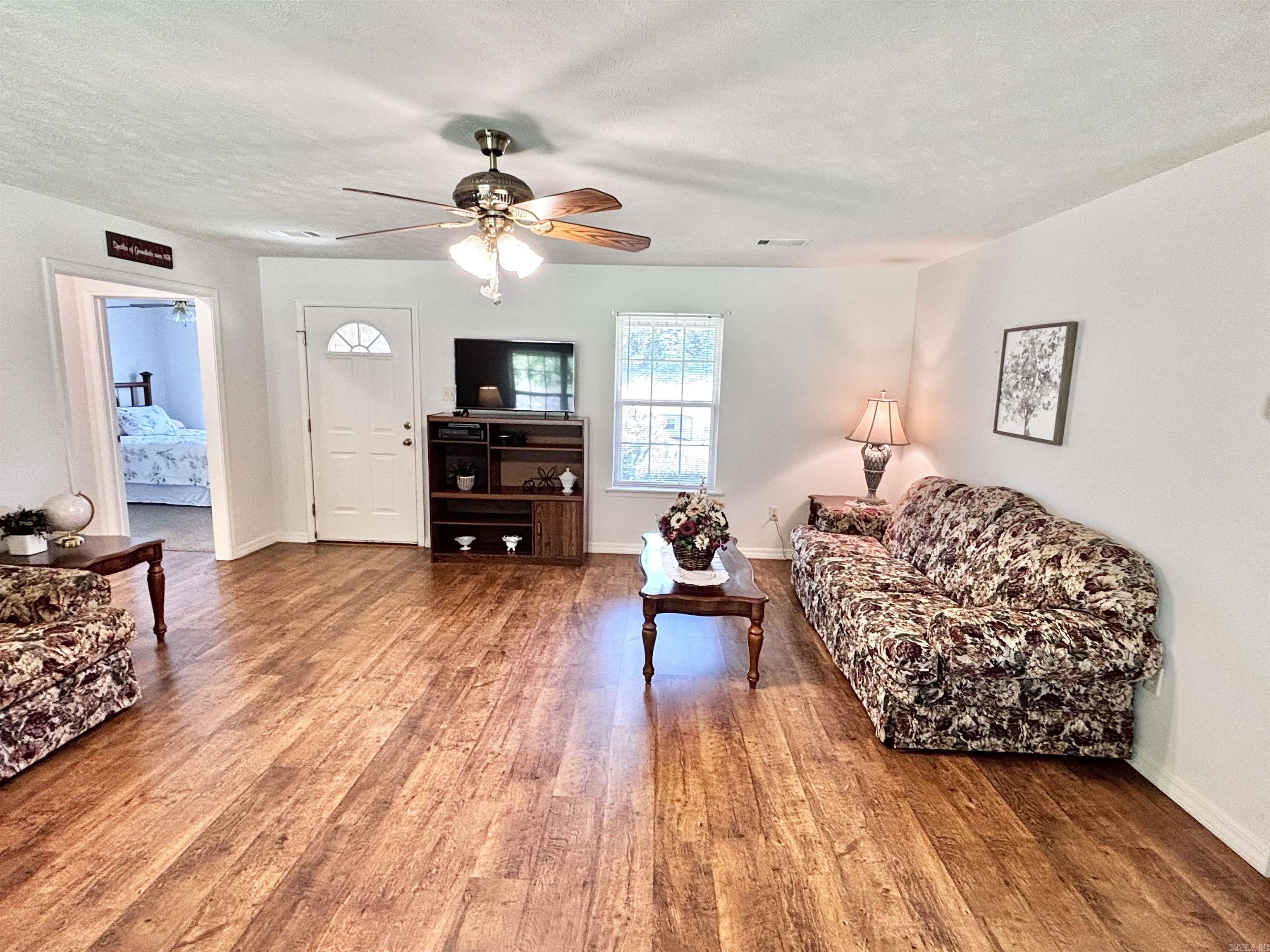 7 Misti Valley  Morrilton, AR