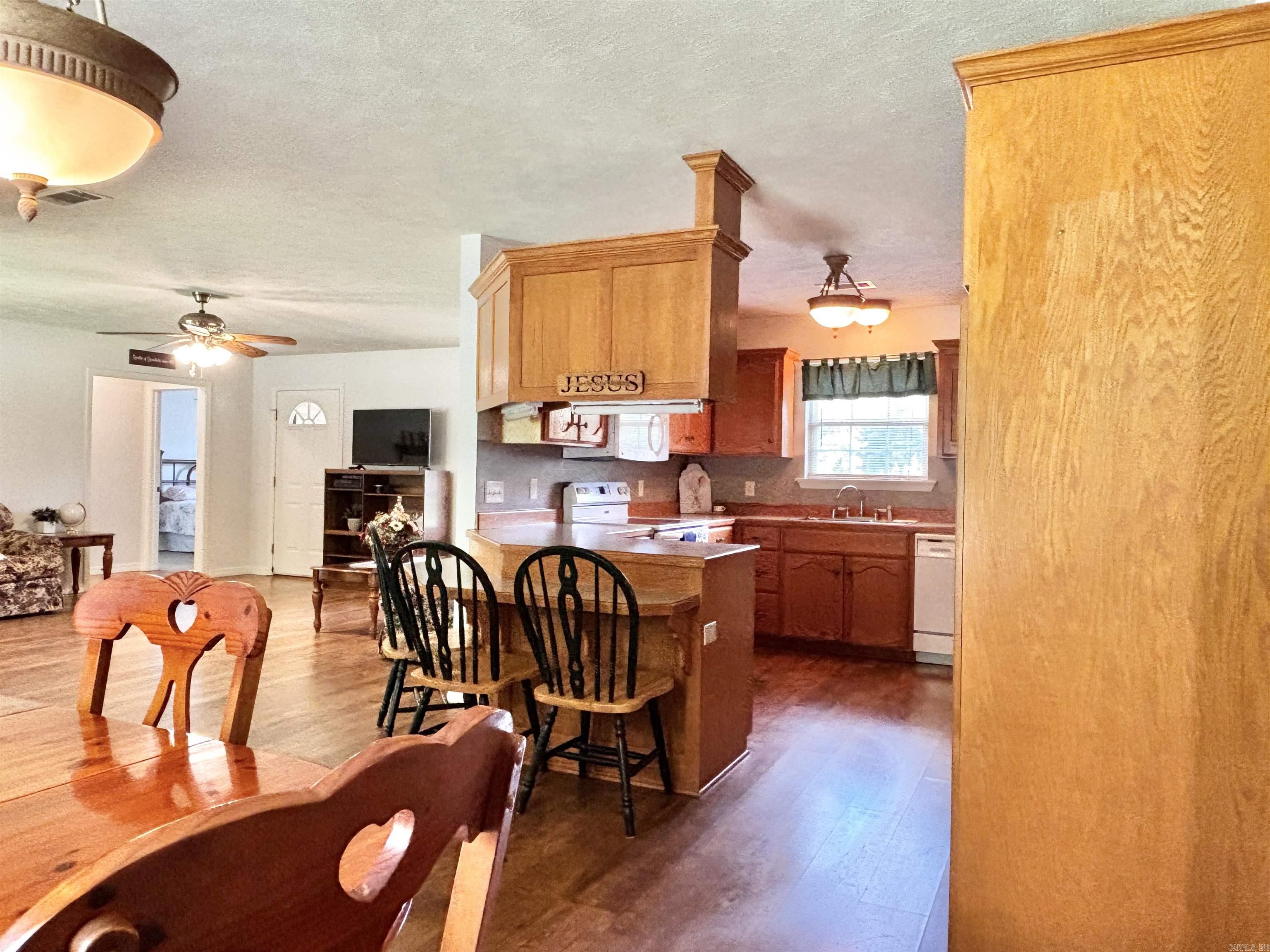 7 Misti Valley  Morrilton, AR