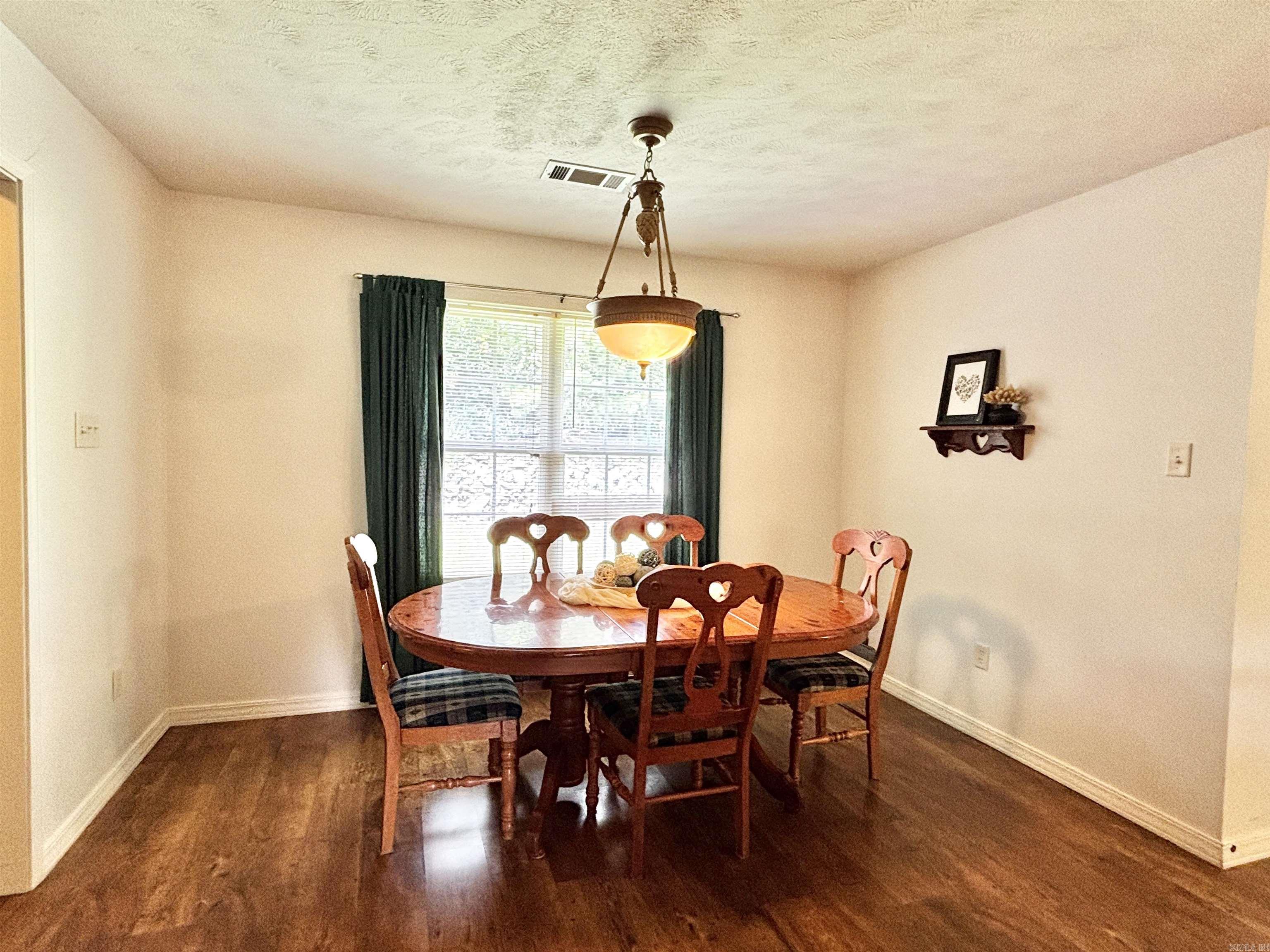 7 Misti Valley  Morrilton, AR