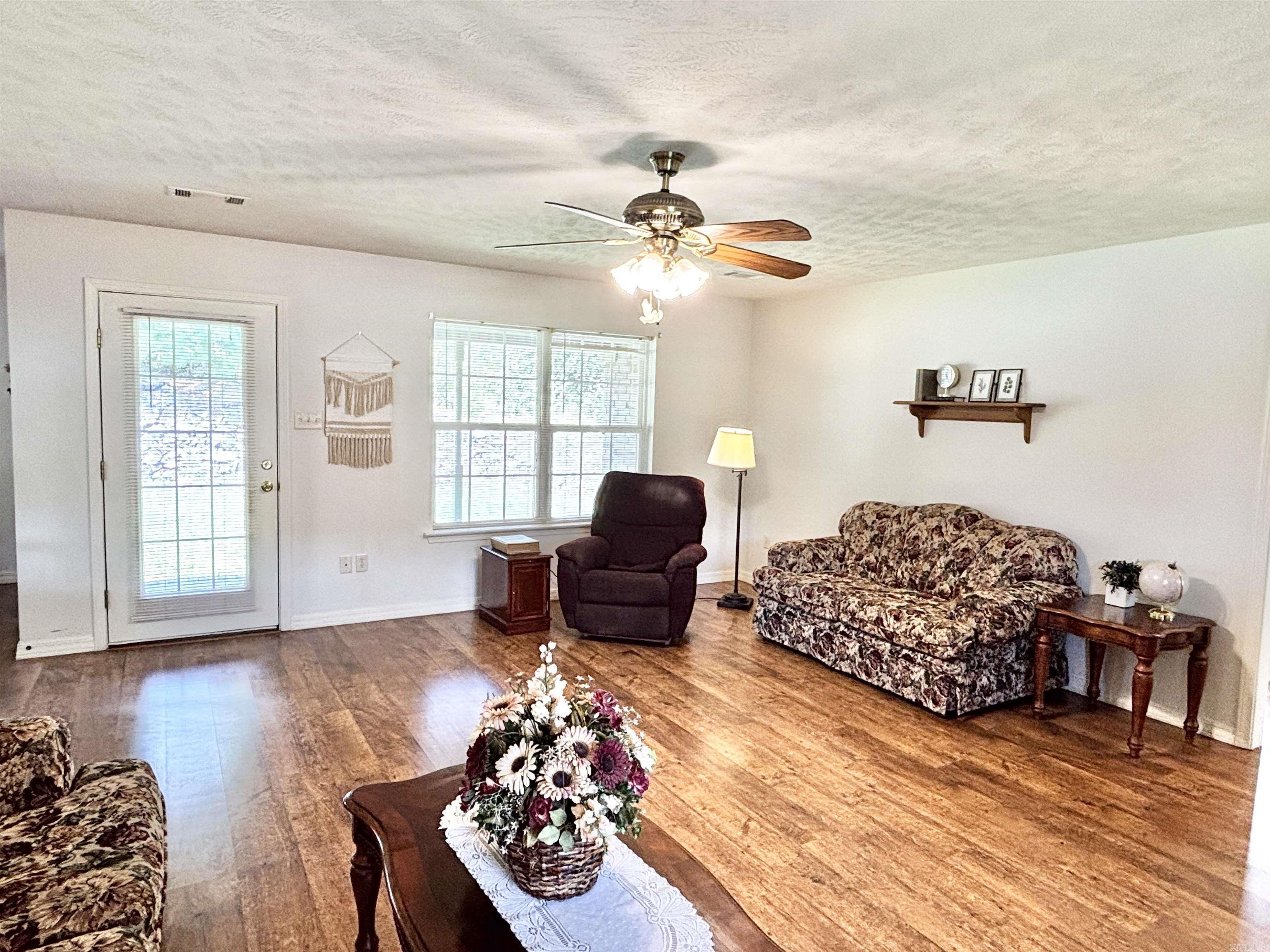 7 Misti Valley  Morrilton, AR