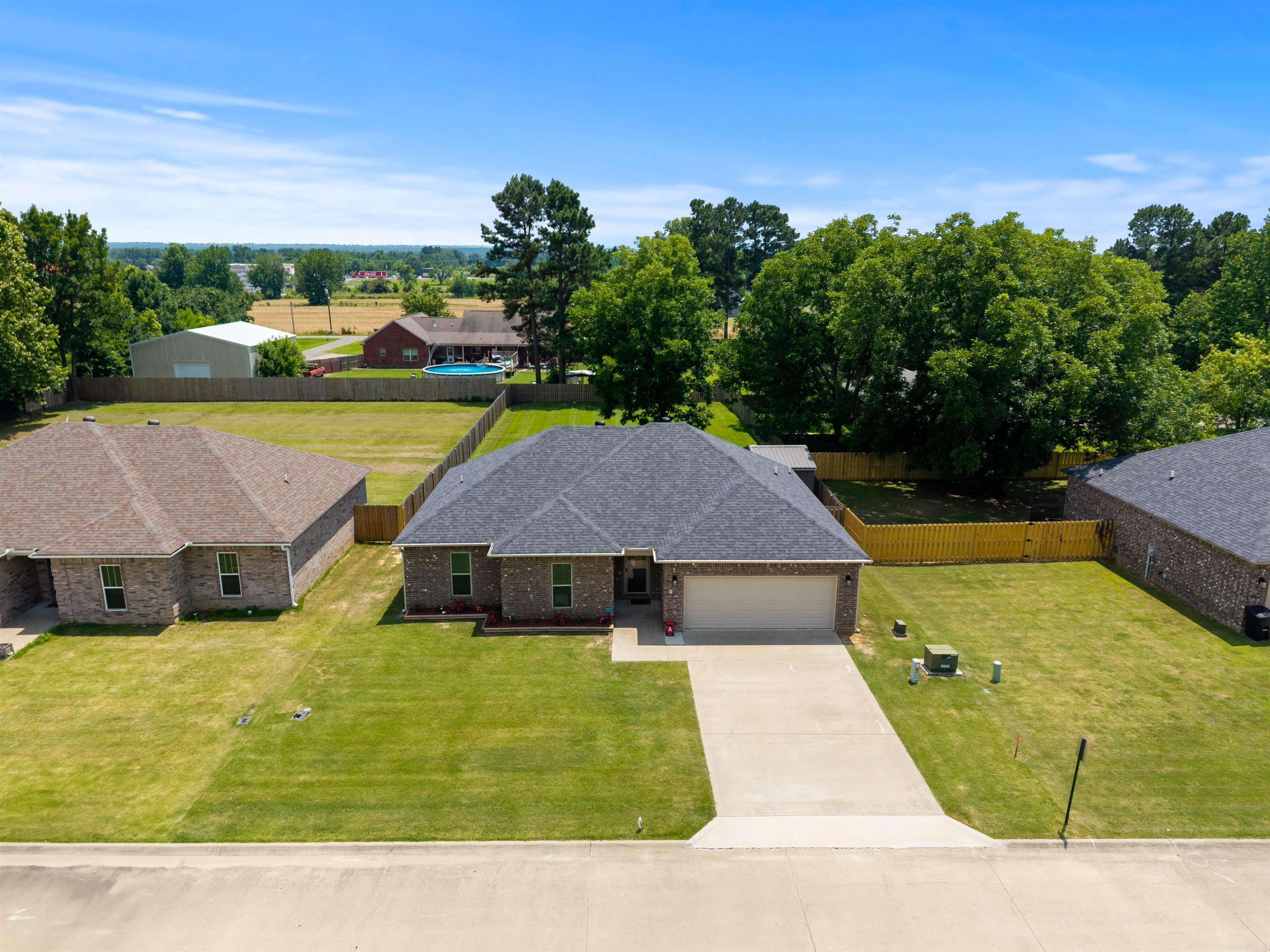 4 green timber way  Vilonia, AR