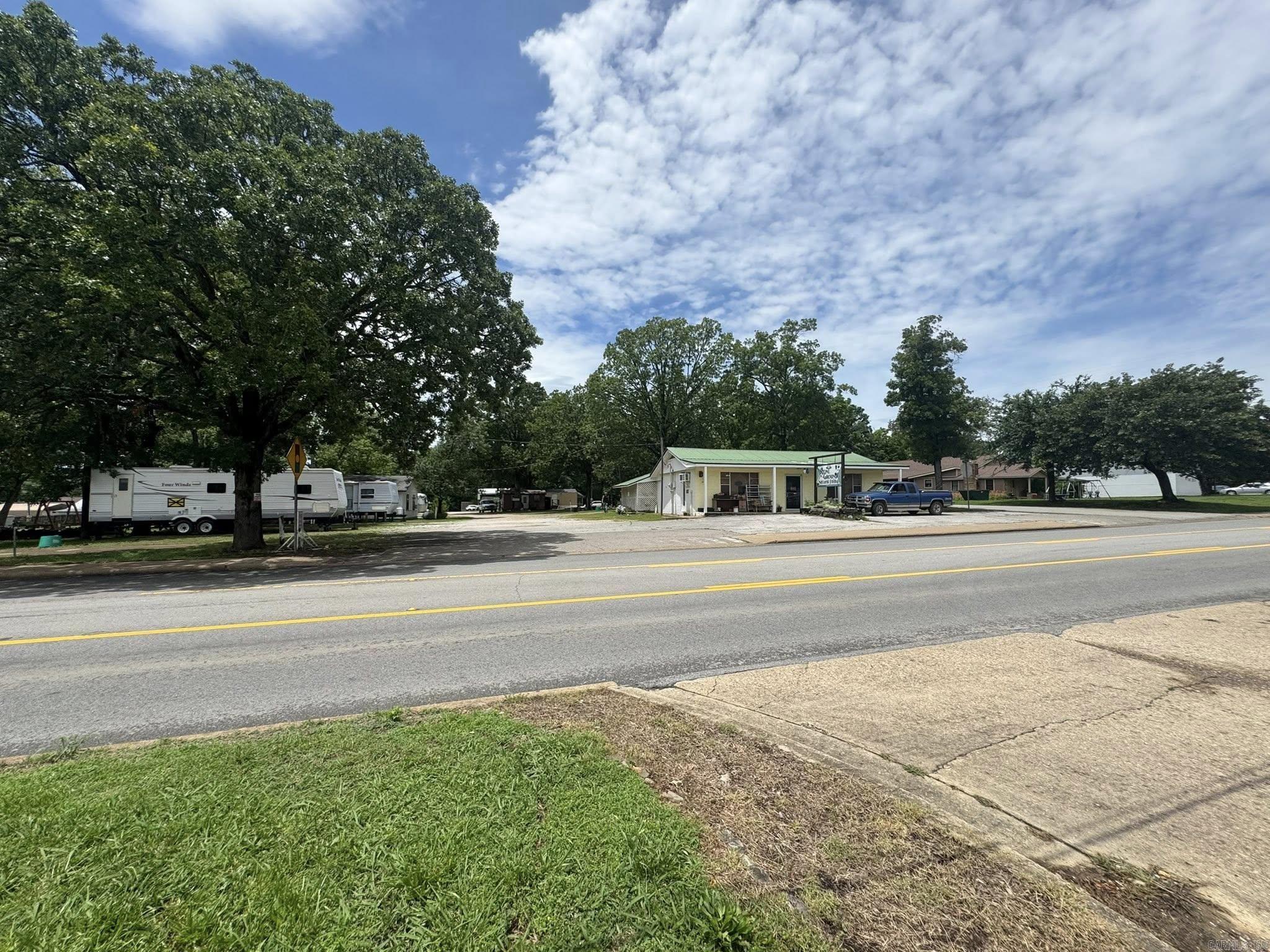 418 Sylamore  Mountain View, AR