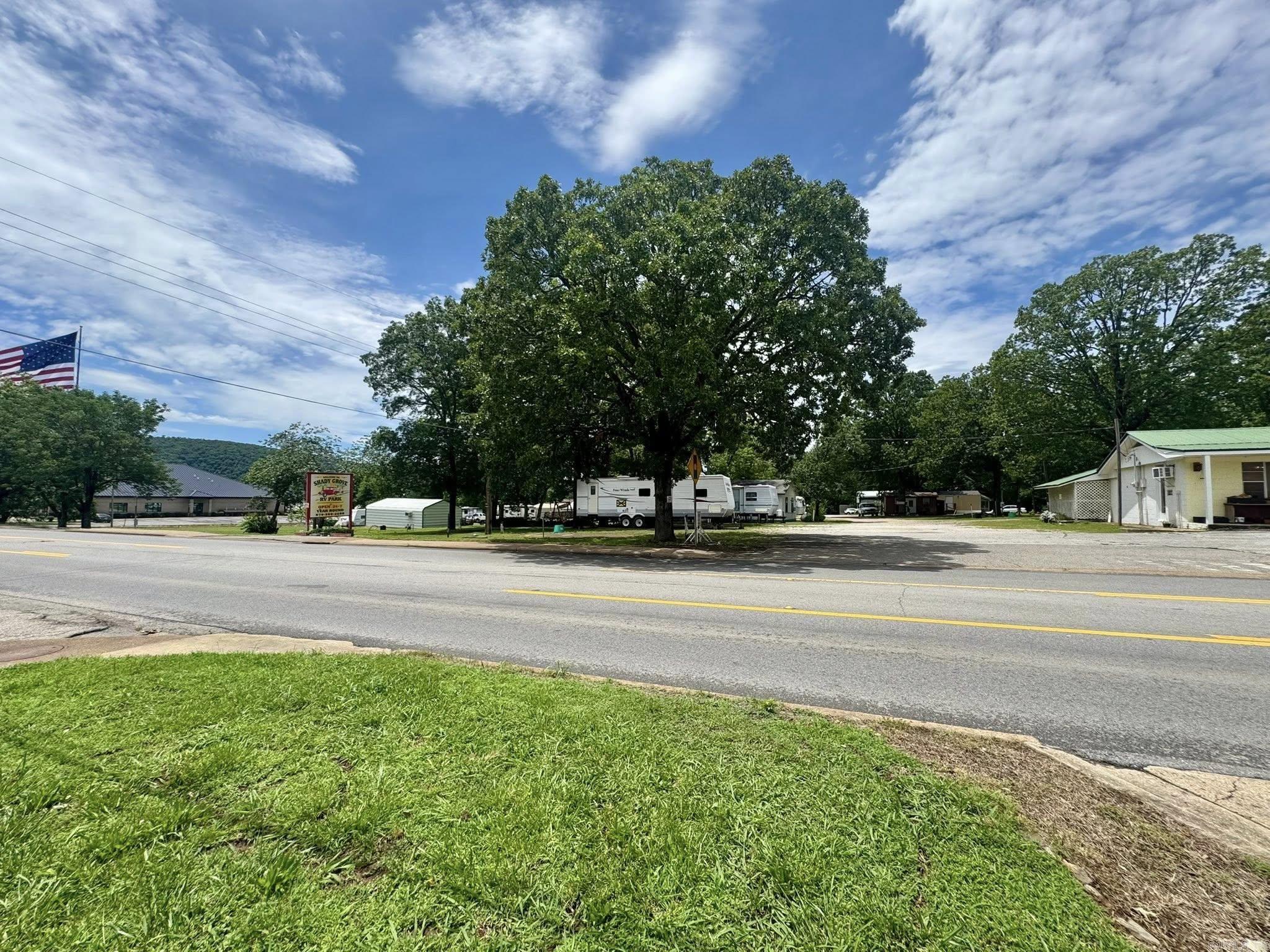 418 Sylamore  Mountain View, AR