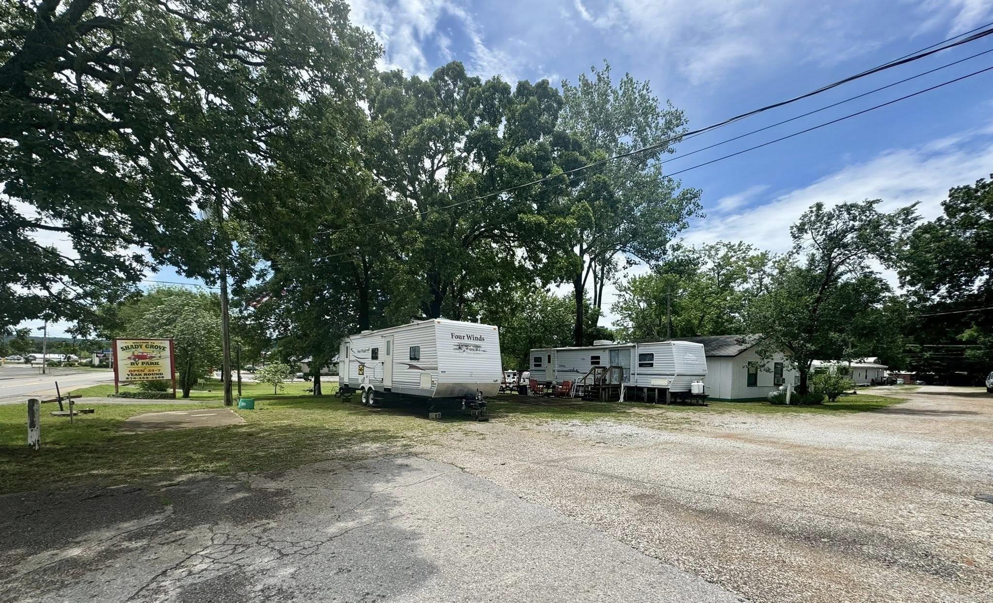 418 Sylamore  Mountain View, AR