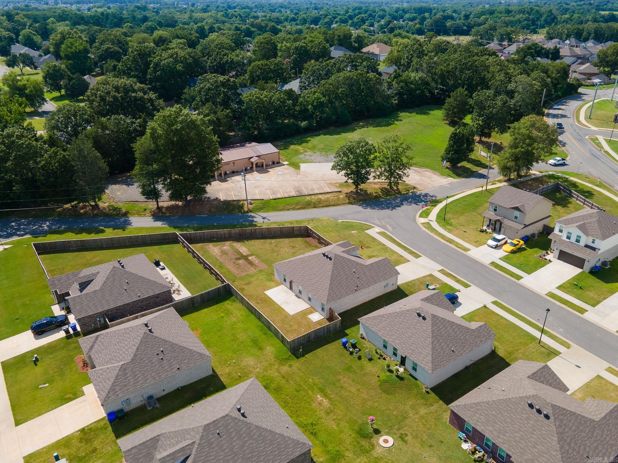 1375 LaCroix  Conway, AR