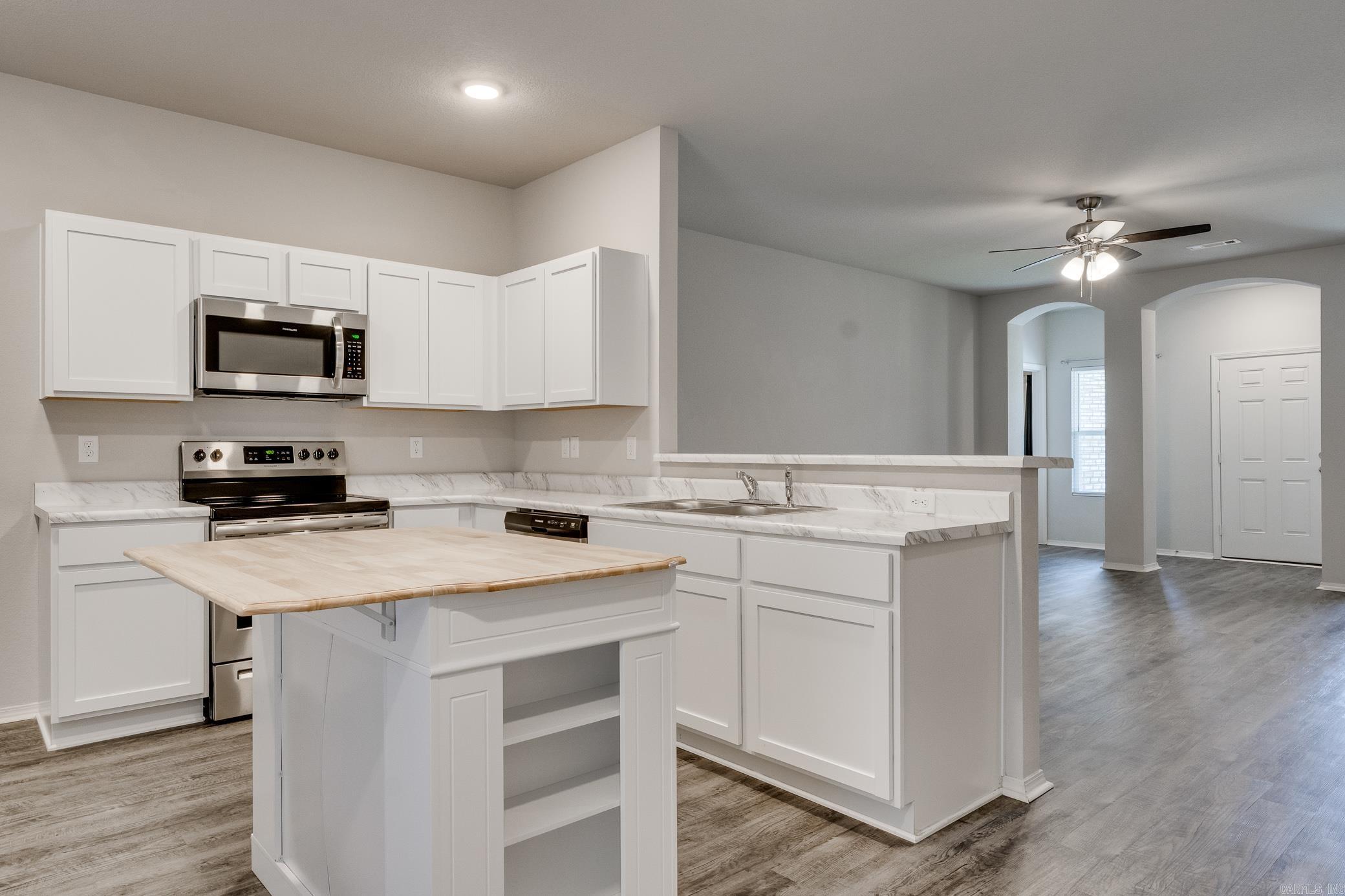 1375 LaCroix  Conway, AR