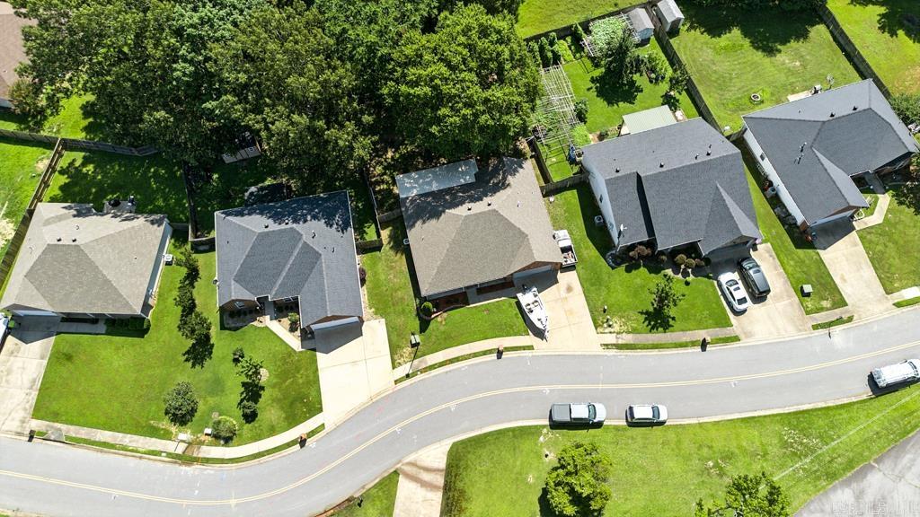 1518 Nantucket Dr.  Benton, AR