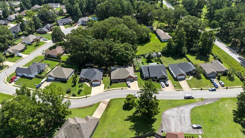 1518 Nantucket Dr.  Benton, AR