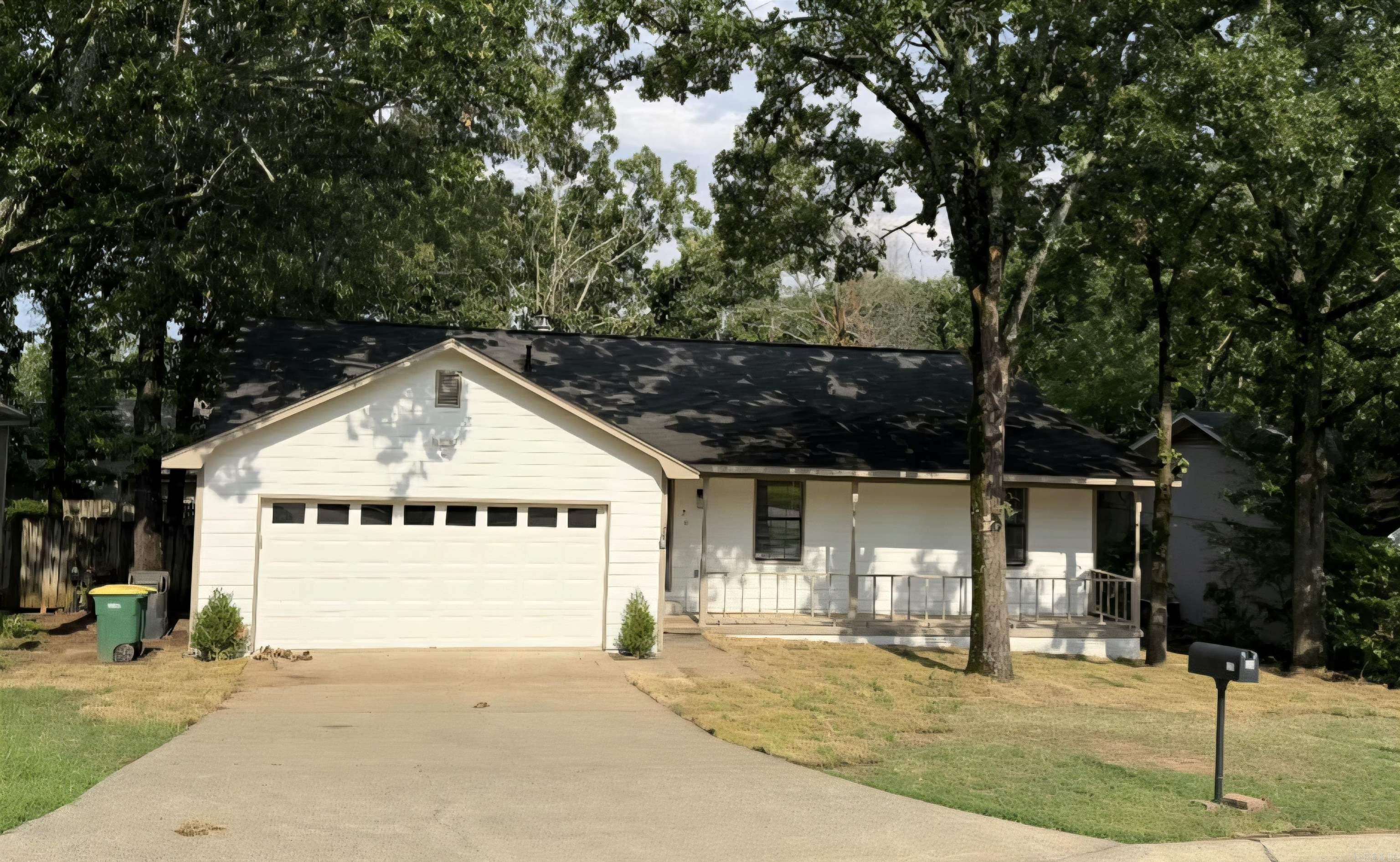 120 Whitewood  Sherwood, AR