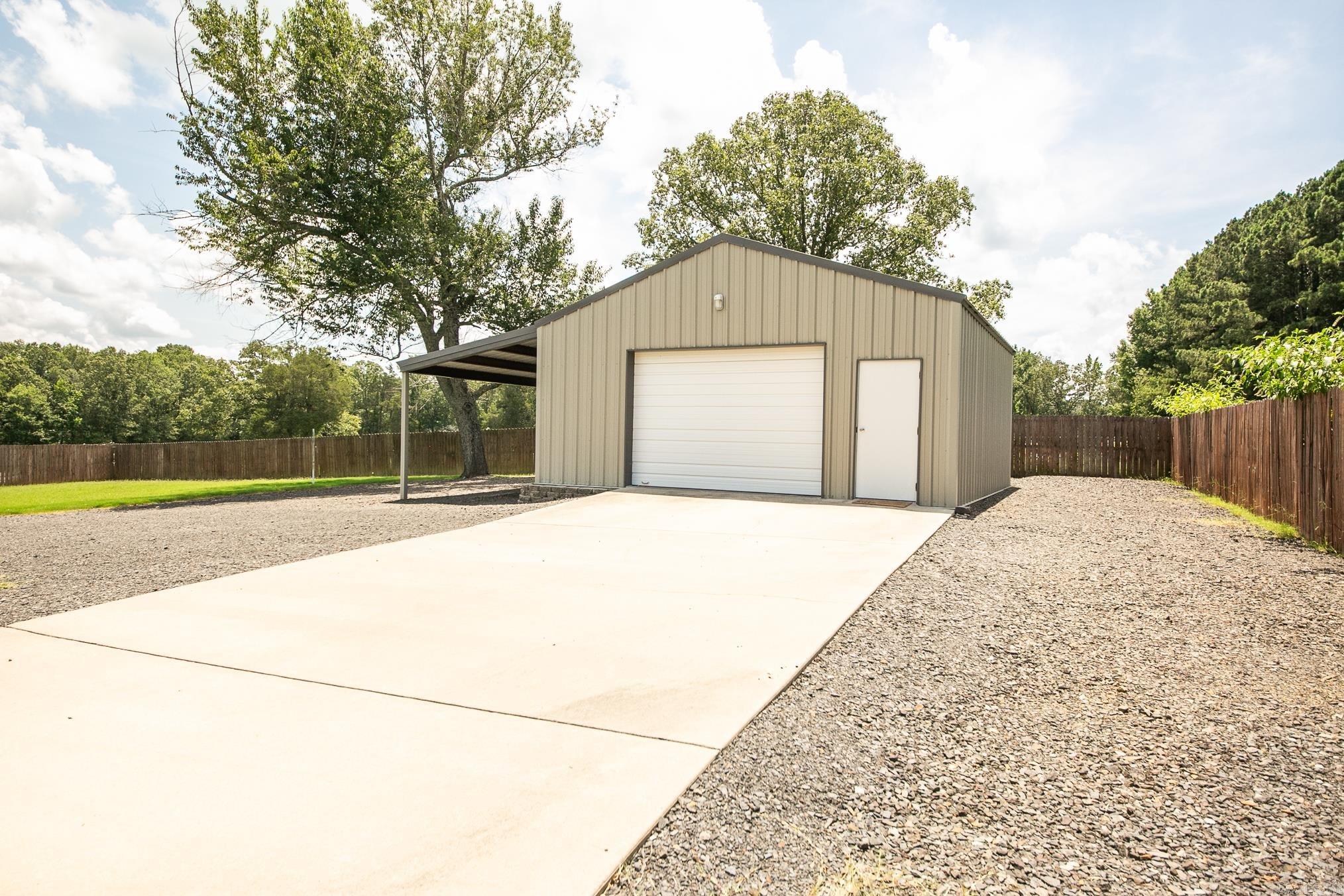 201 Sweetwater  Ward, AR
