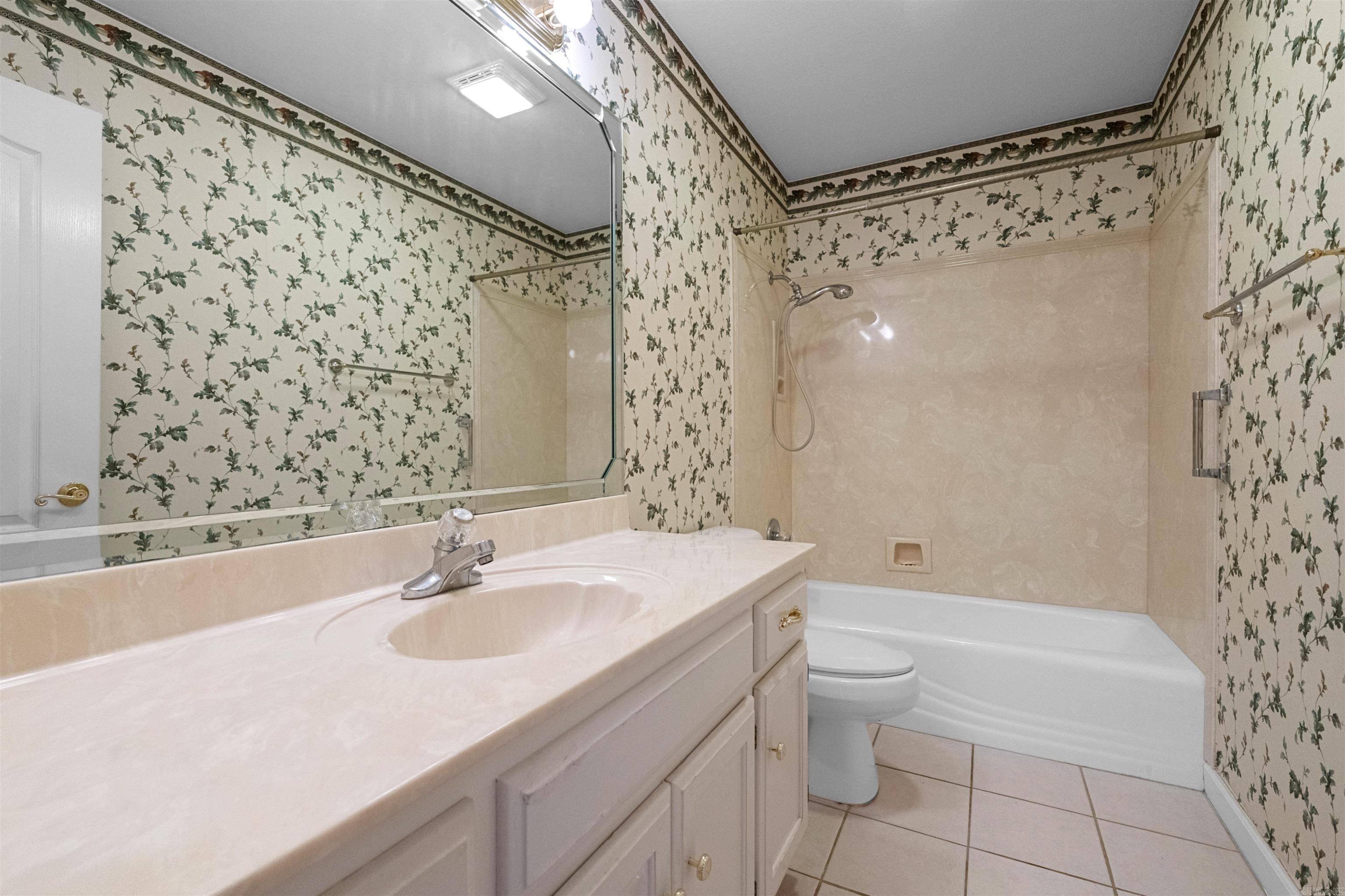 5029 Silver Oak  Sherwood, AR