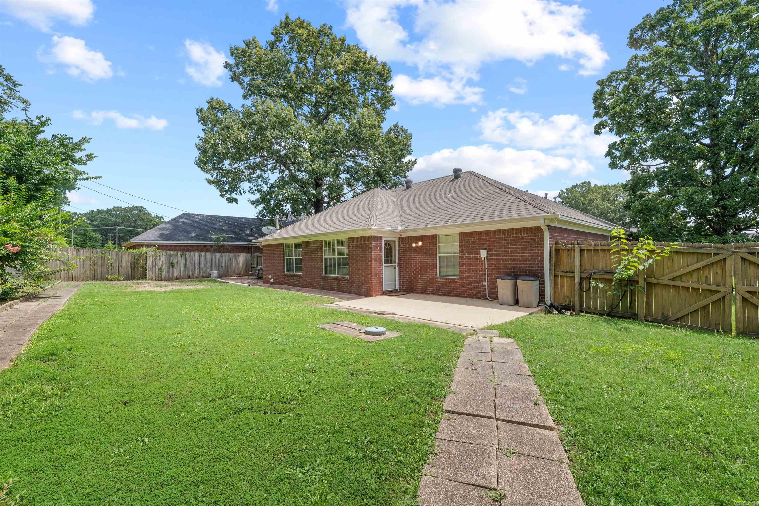 5029 Silver Oak  Sherwood, AR