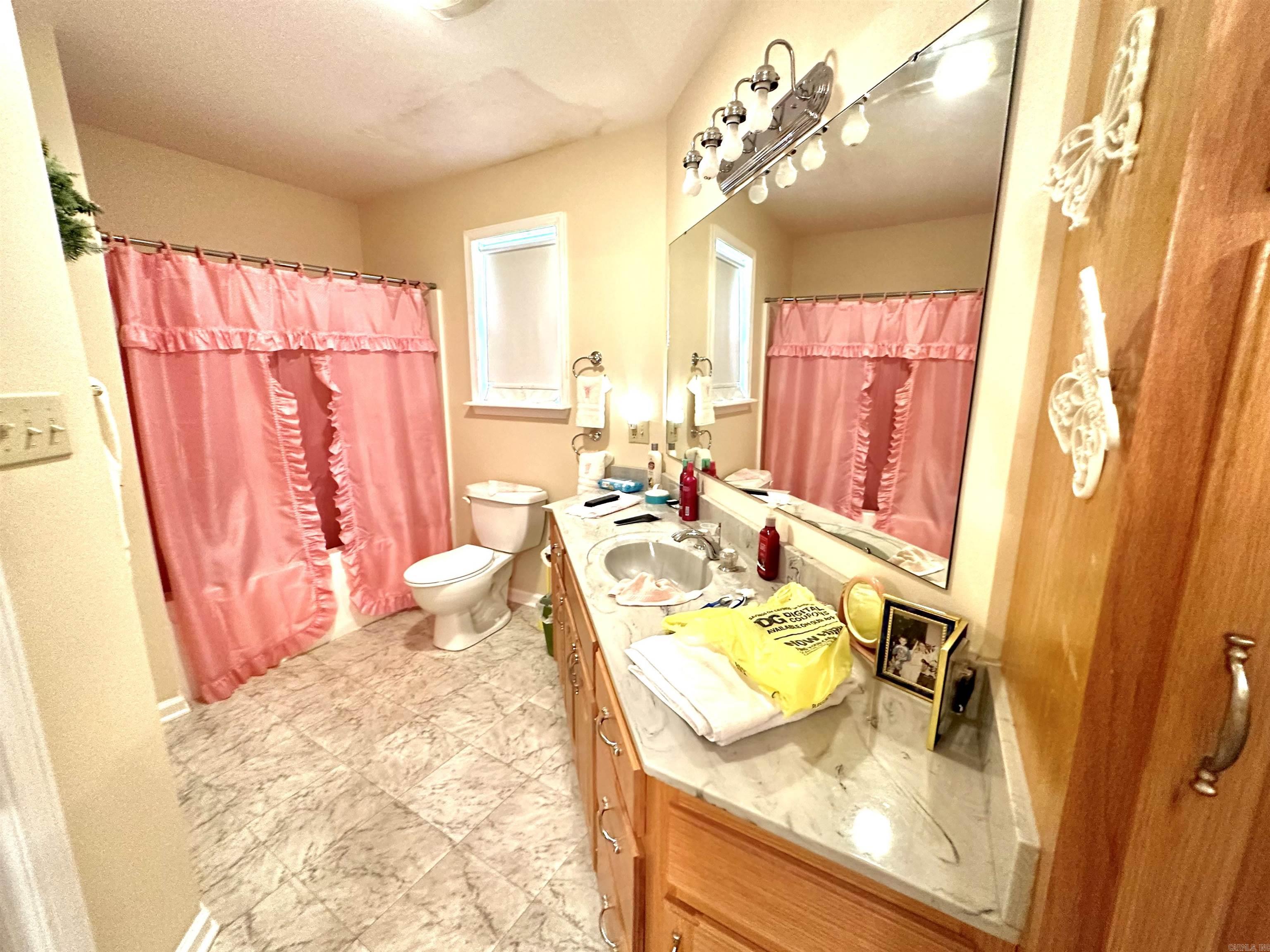 6823 Nevins  Pine Bluff, AR