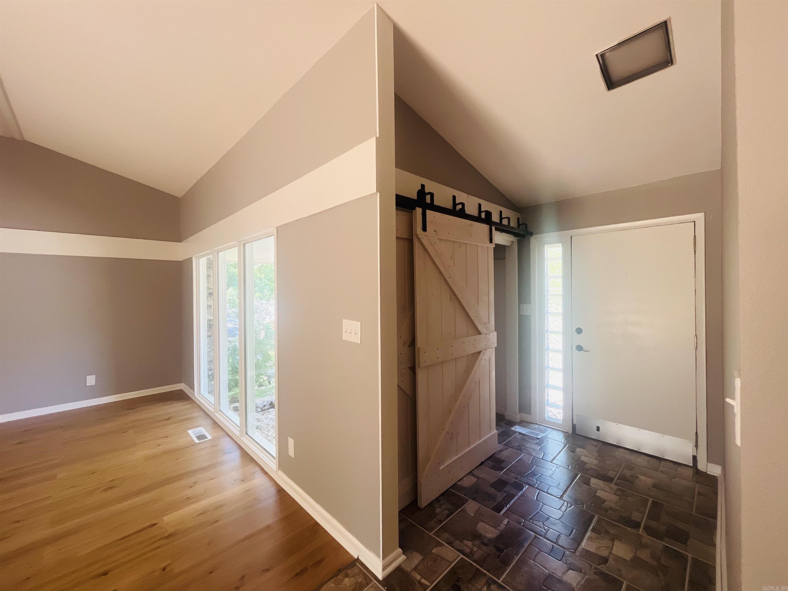 2135 Pine Hill  Malvern, AR