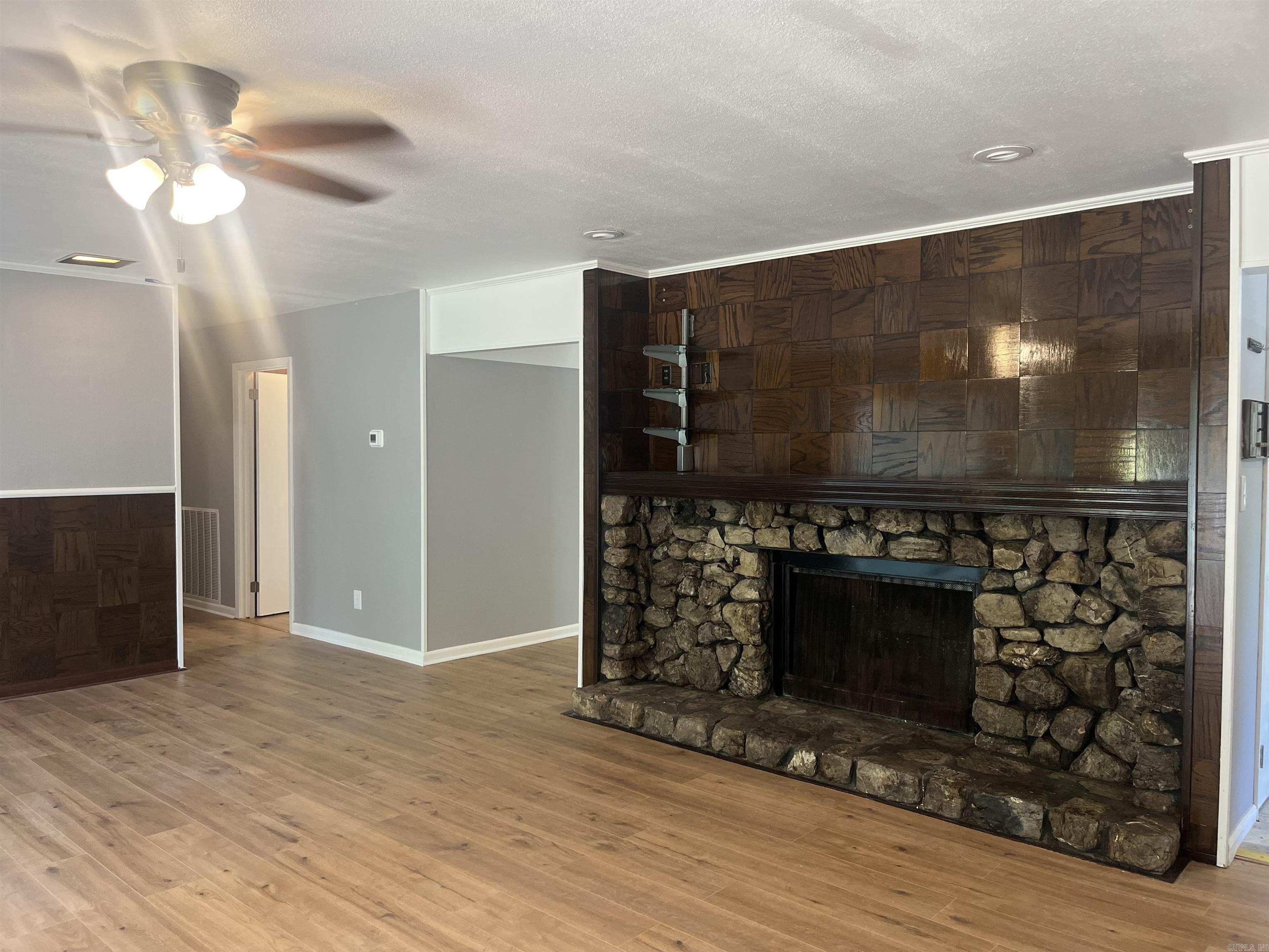 2135 Pine Hill  Malvern, AR