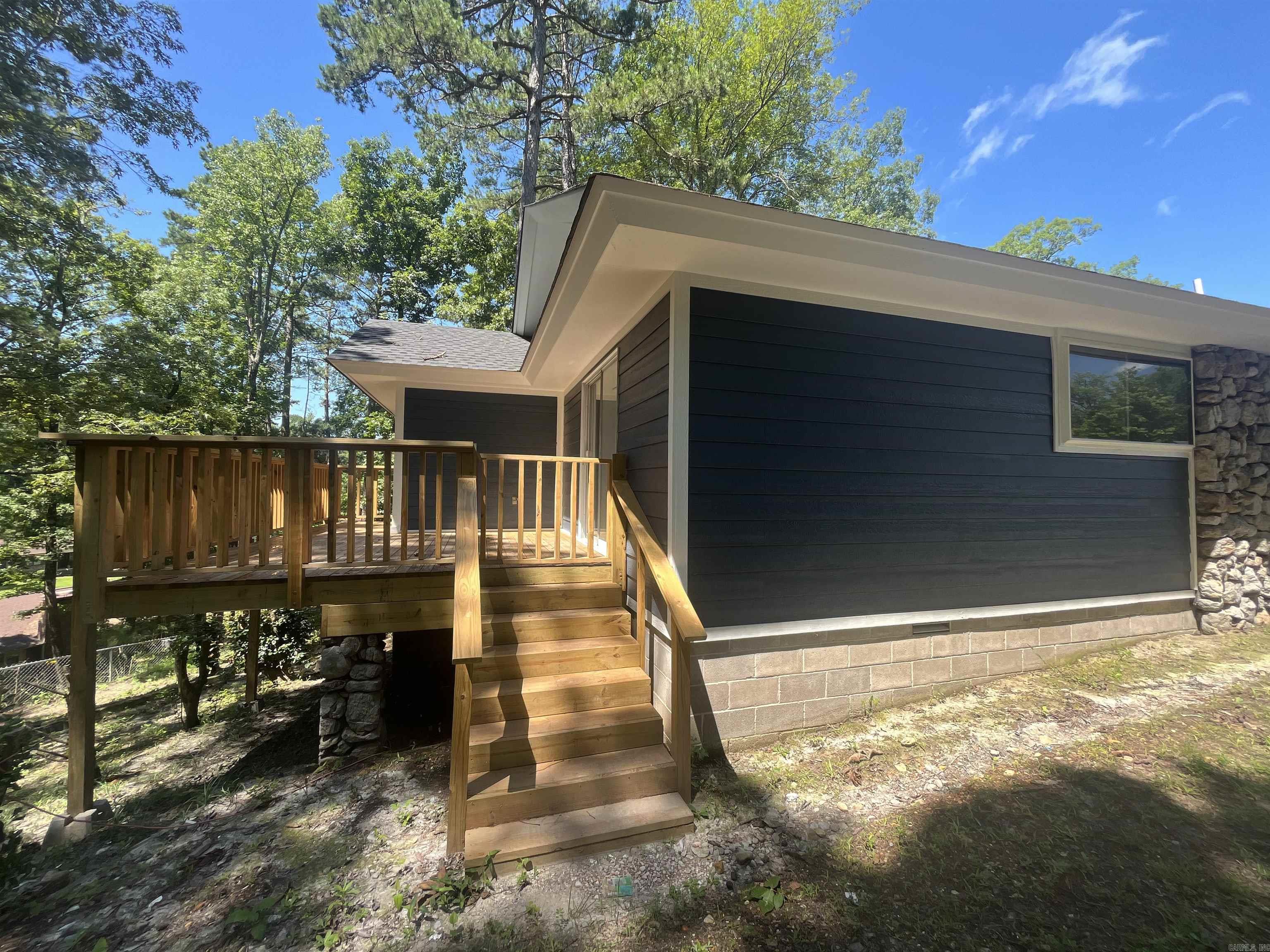 2135 Pine Hill  Malvern, AR