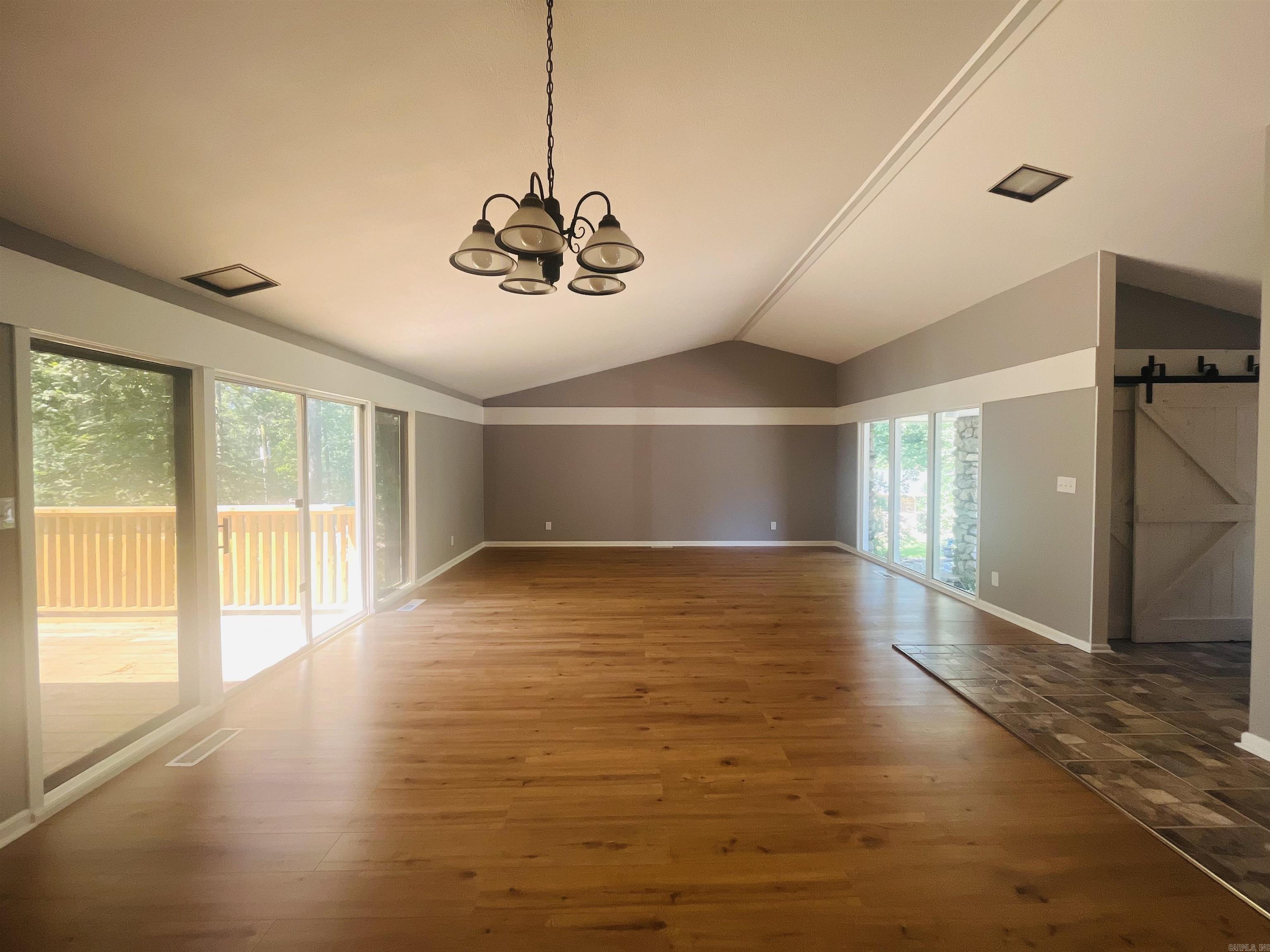 2135 Pine Hill  Malvern, AR