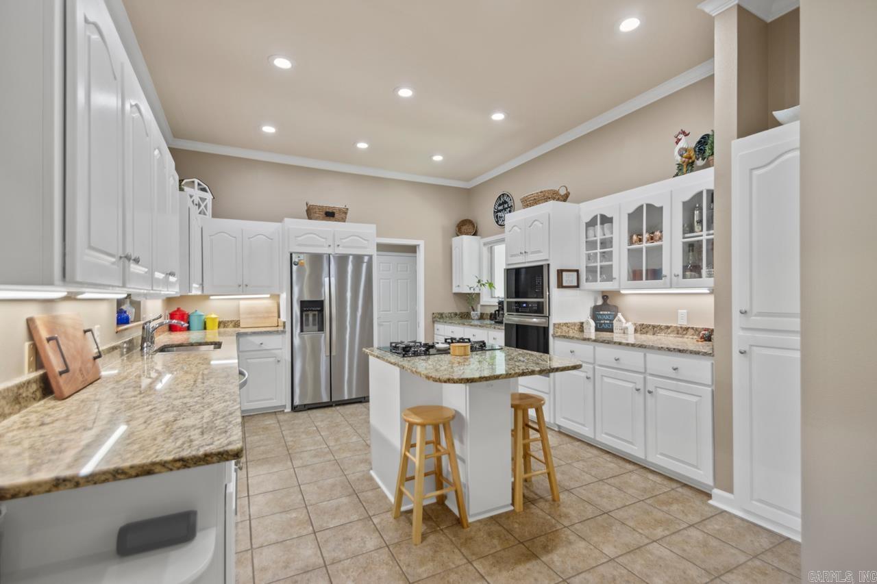 56 STONEGATE SHORES  Hot Springs, AR
