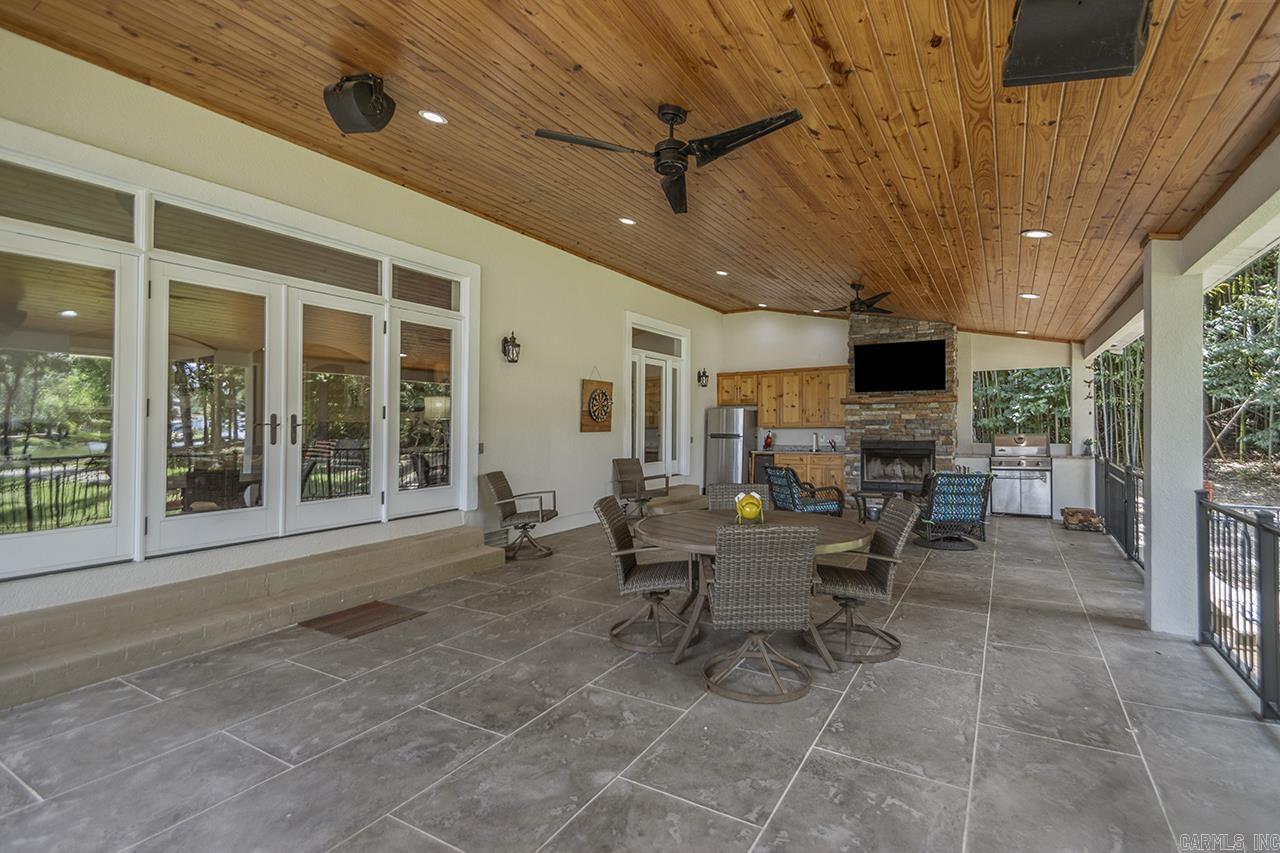 56 STONEGATE SHORES  Hot Springs, AR