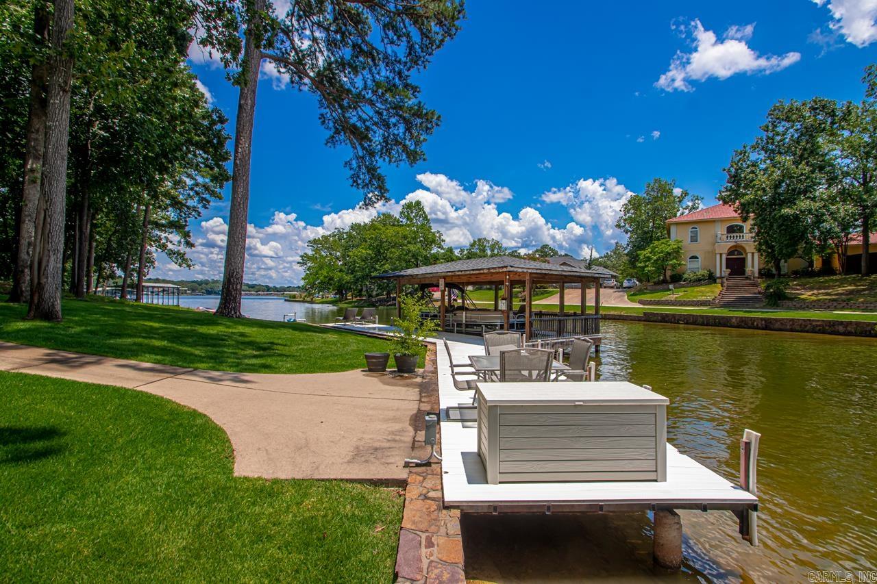 56 STONEGATE SHORES  Hot Springs, AR