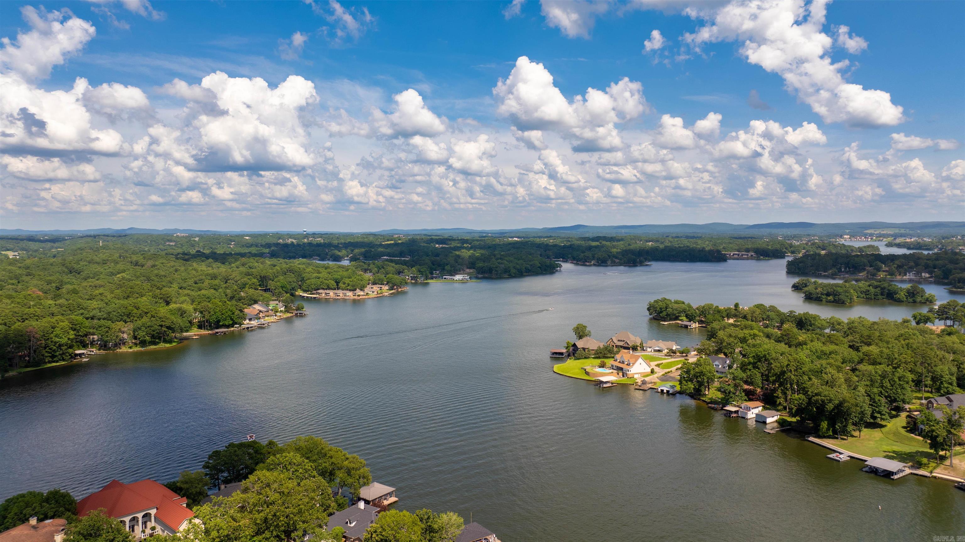 56 STONEGATE SHORES  Hot Springs, AR