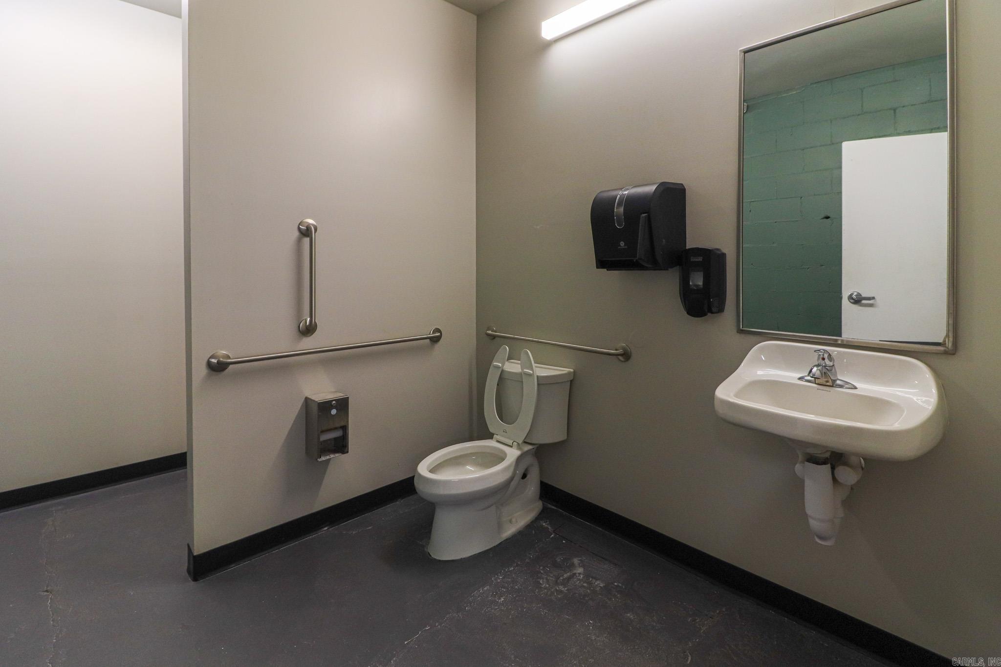 1421 S Caraway Suite B  Jonesboro, AR