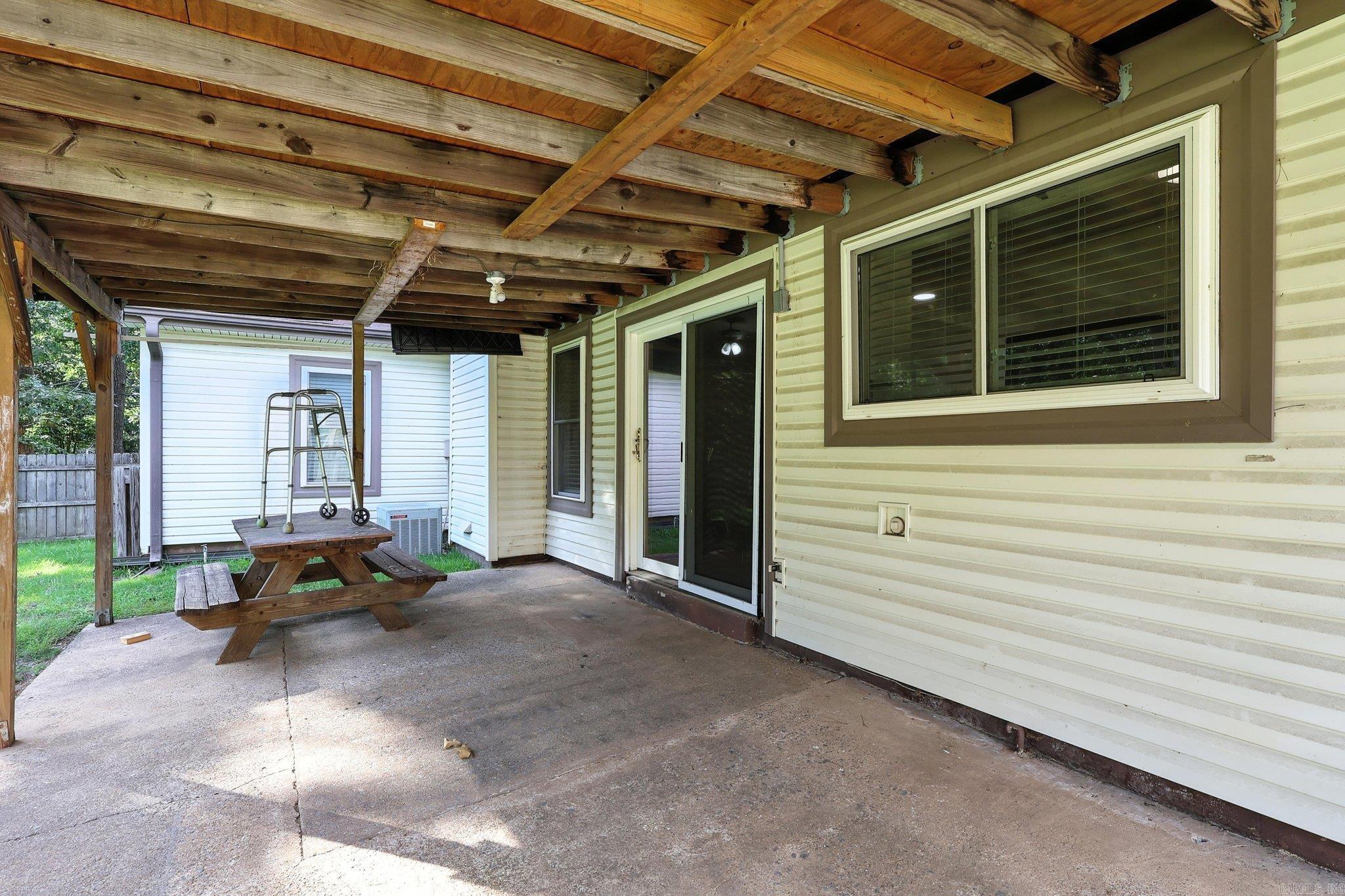 12621 Valleywood  Little Rock, AR