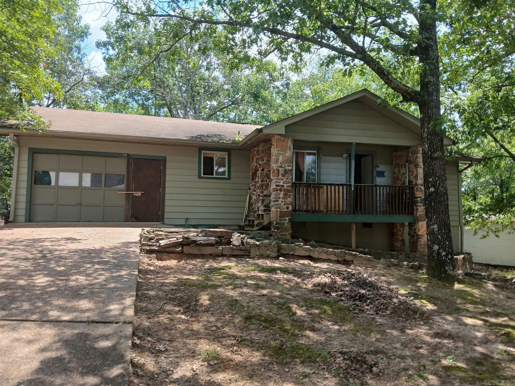 131 Dunn Hollow  Fairfield Bay, AR
