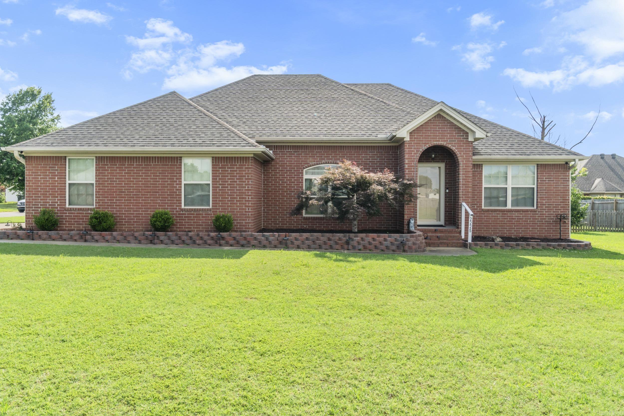 2225 Caleb Dr  Searcy, AR