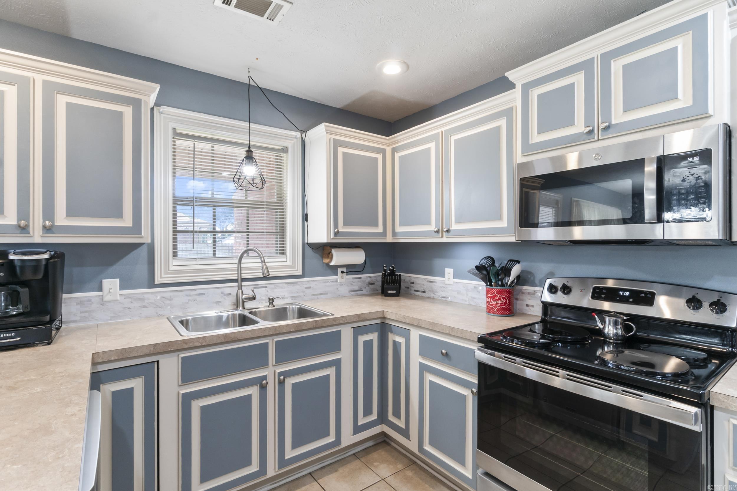 2225 Caleb Dr  Searcy, AR