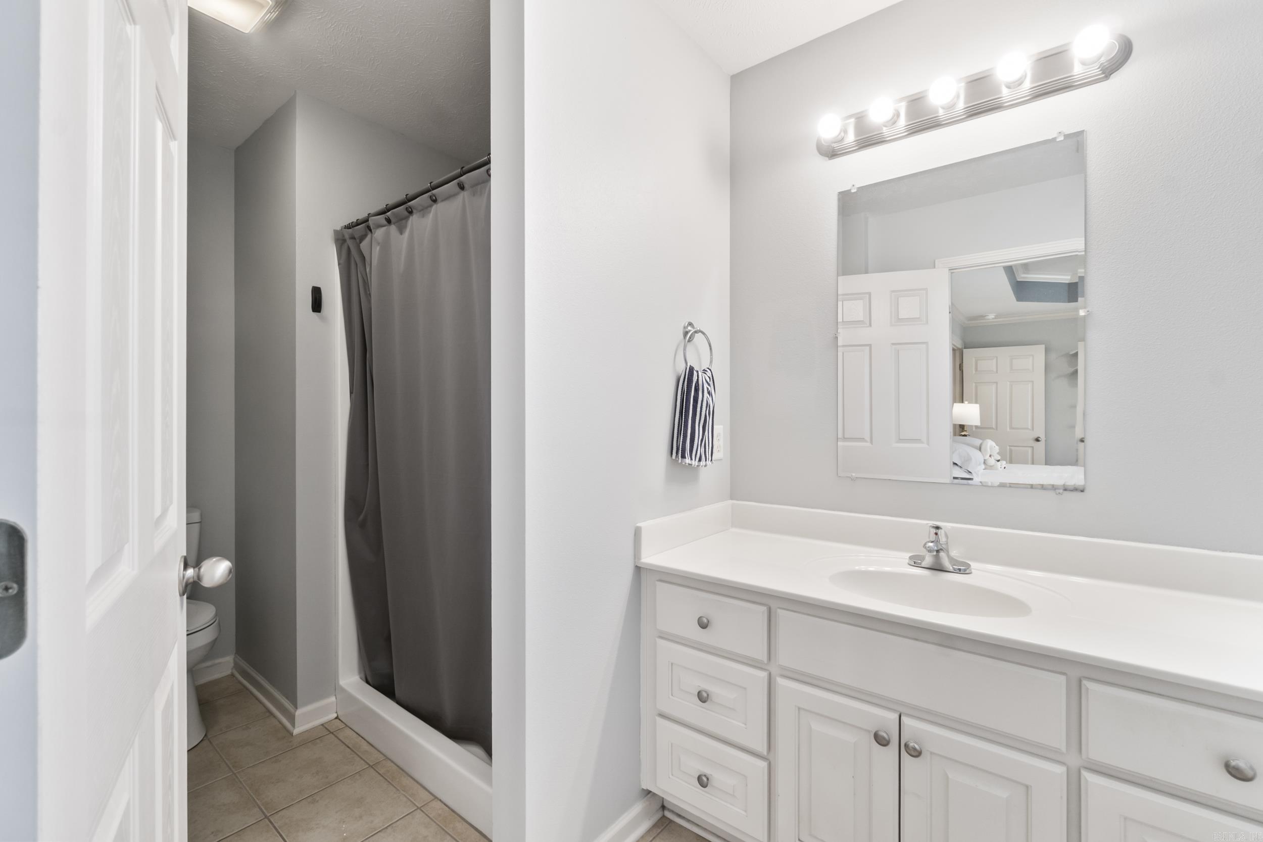 2225 Caleb Dr  Searcy, AR
