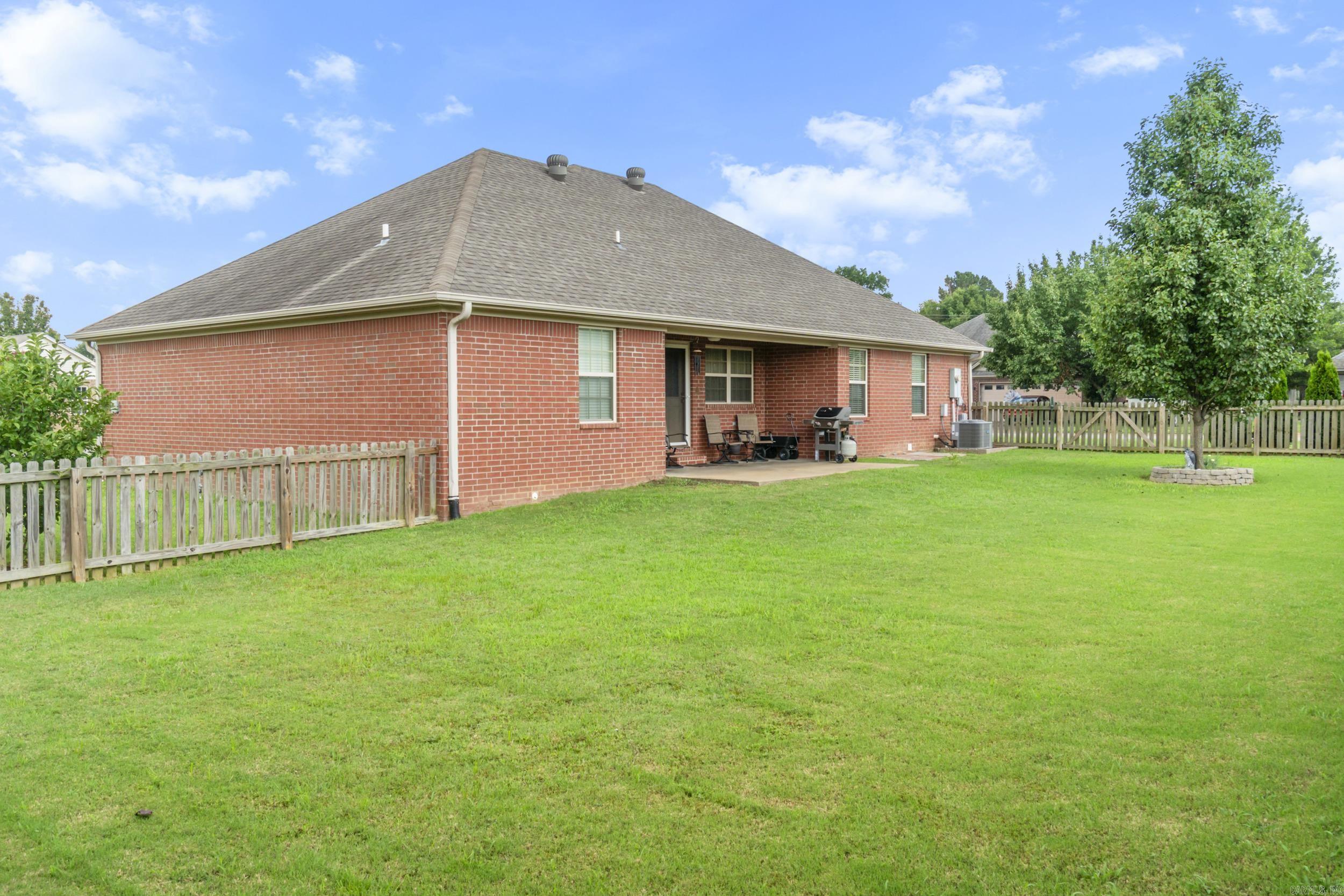 2225 Caleb Dr  Searcy, AR