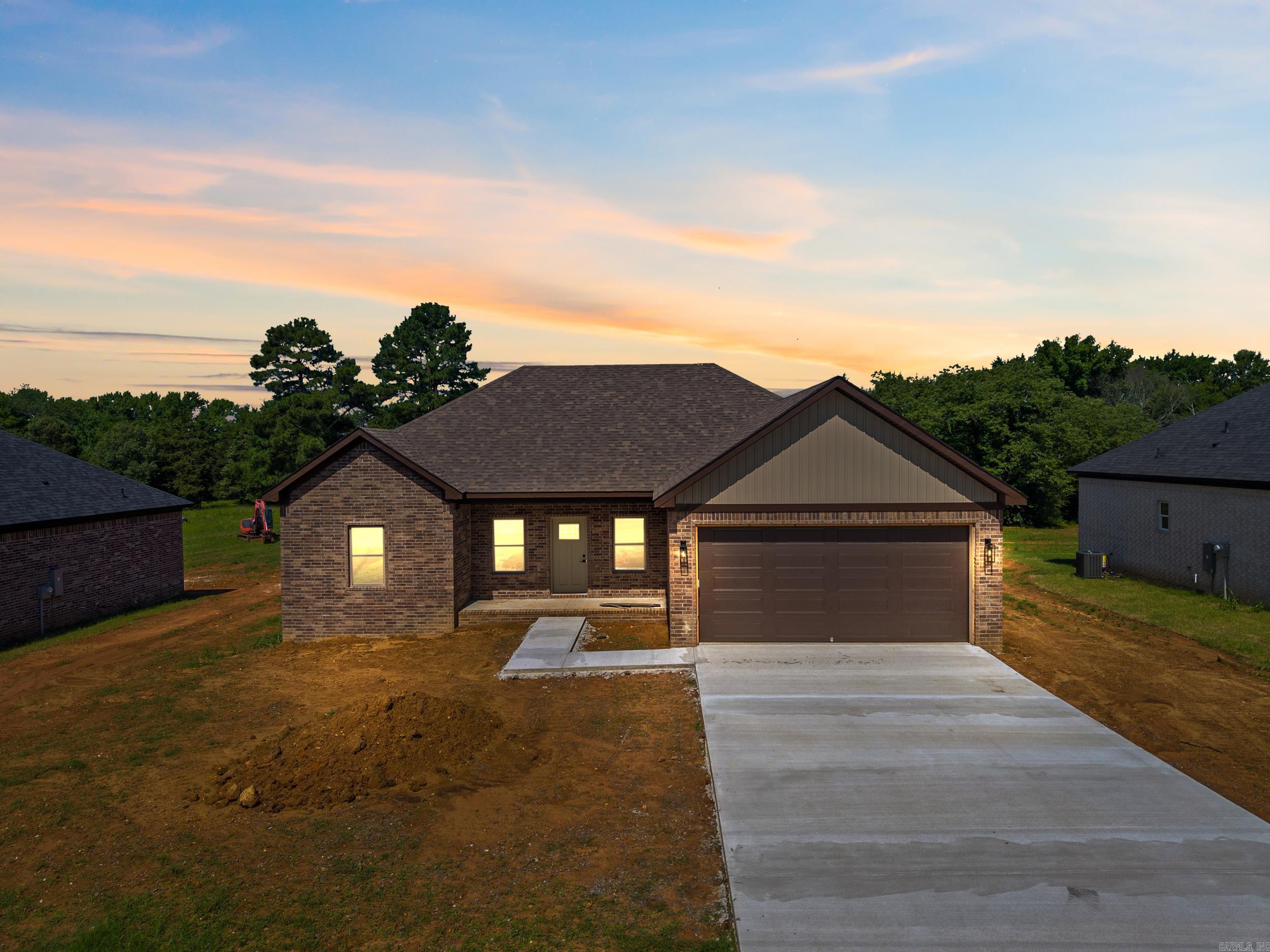 21 Mountain Grove Road  Greenbrier, AR