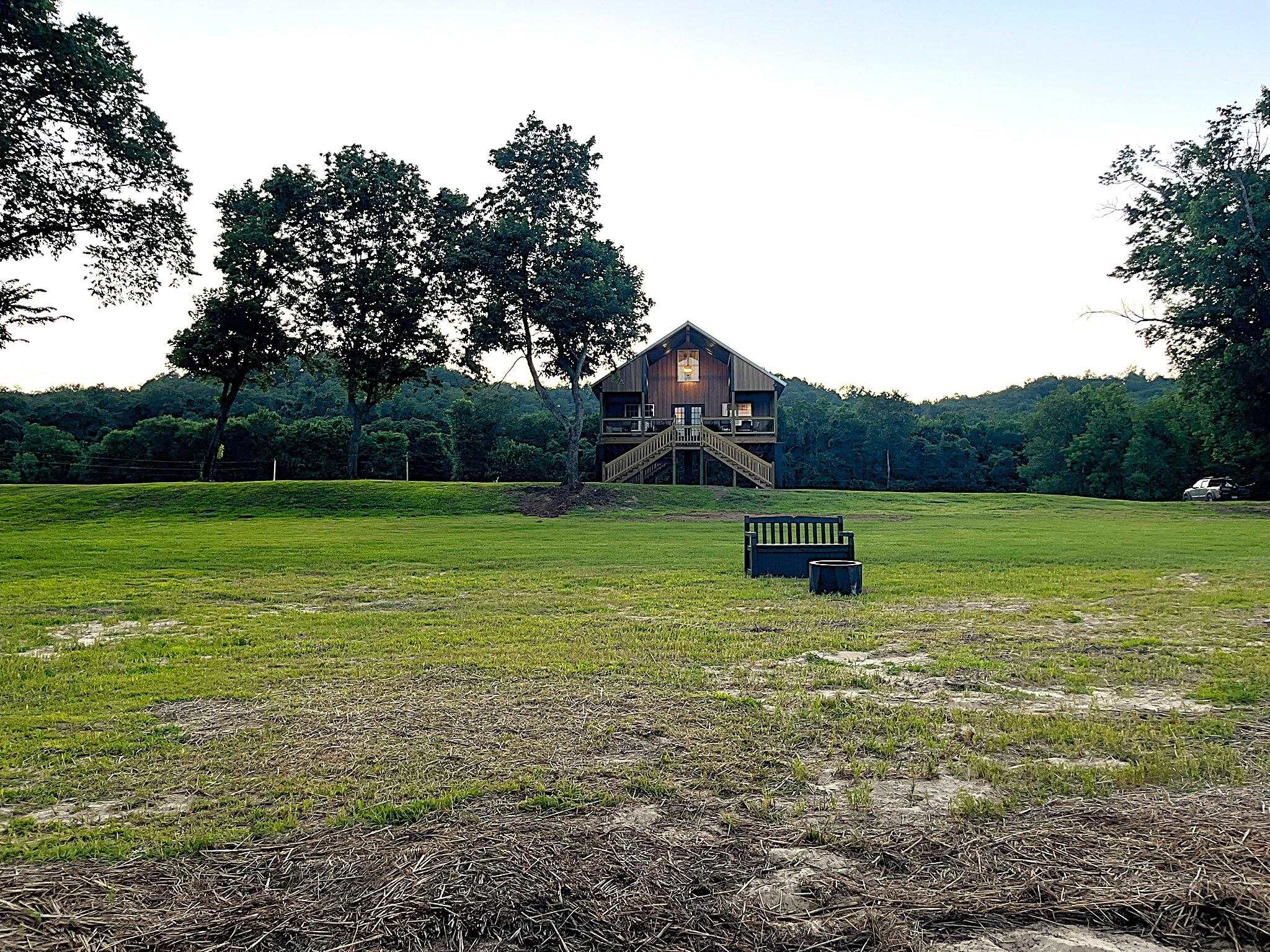 75 E Schoolhouse Hollow Road  Guion, AR