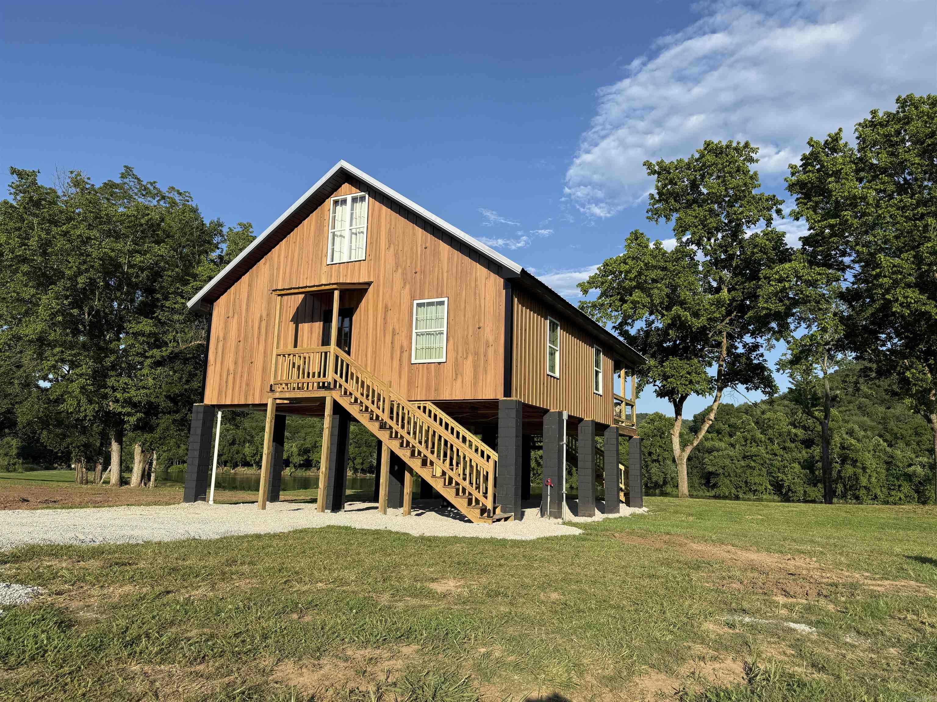 75 E Schoolhouse Hollow Road  Guion, AR