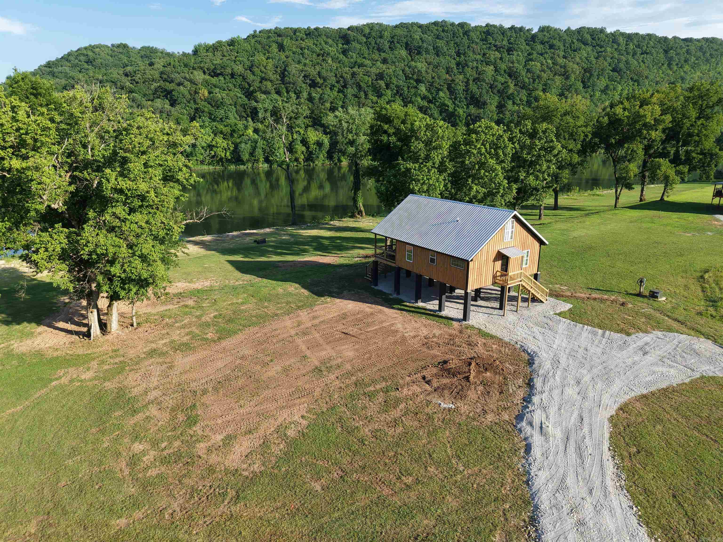 75 E Schoolhouse Hollow Road  Guion, AR