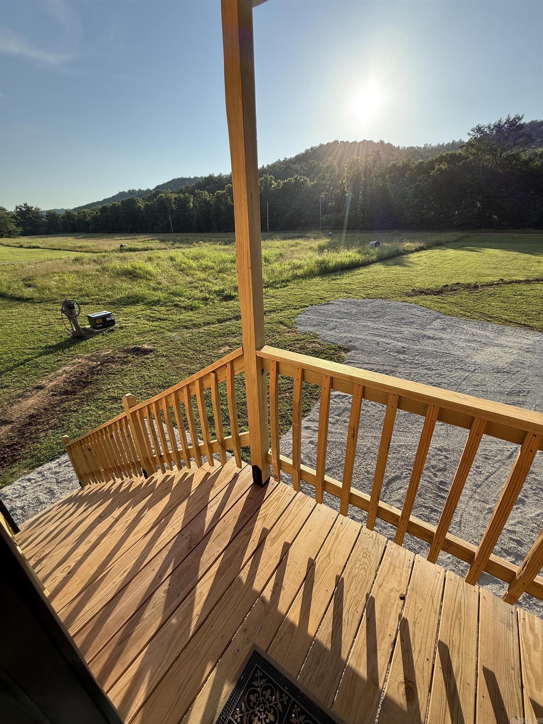 75 E Schoolhouse Hollow Road  Guion, AR