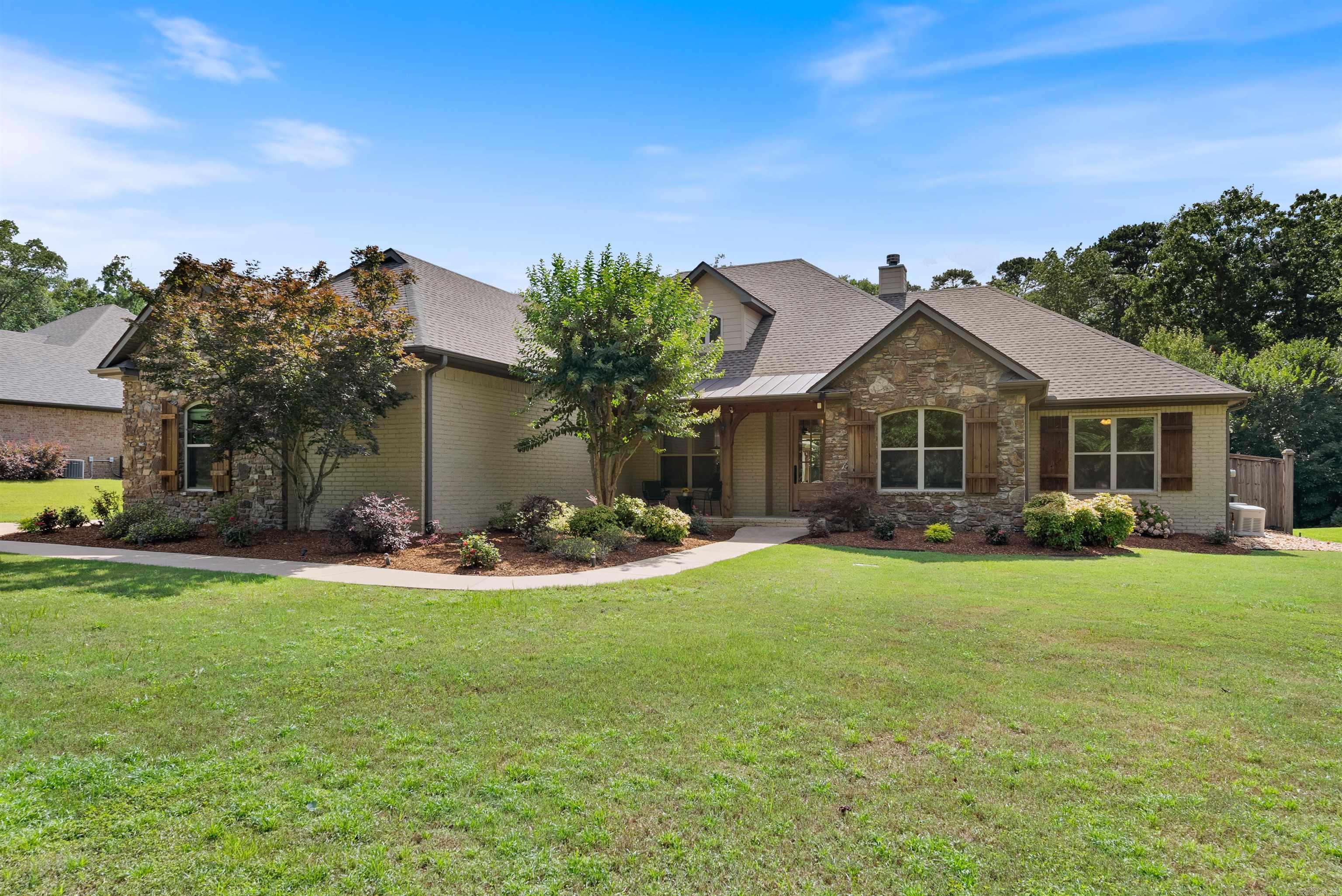 710 Edswood  Little Rock, AR