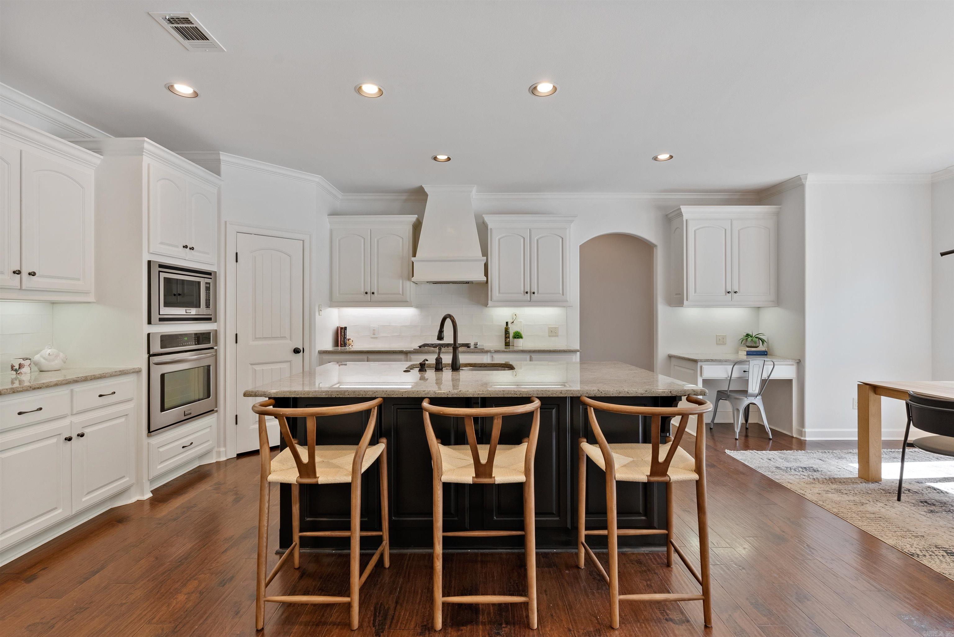 710 Edswood  Little Rock, AR