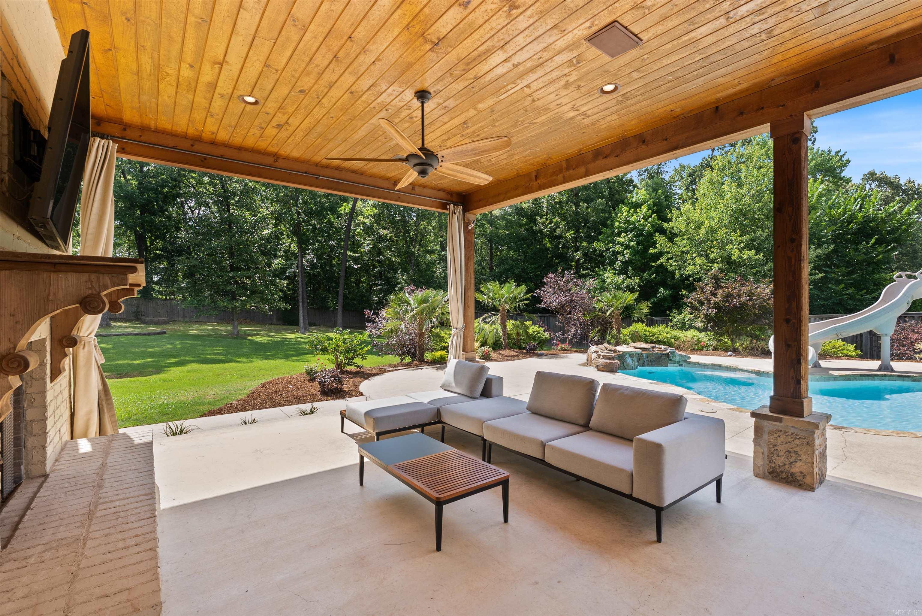 710 Edswood  Little Rock, AR