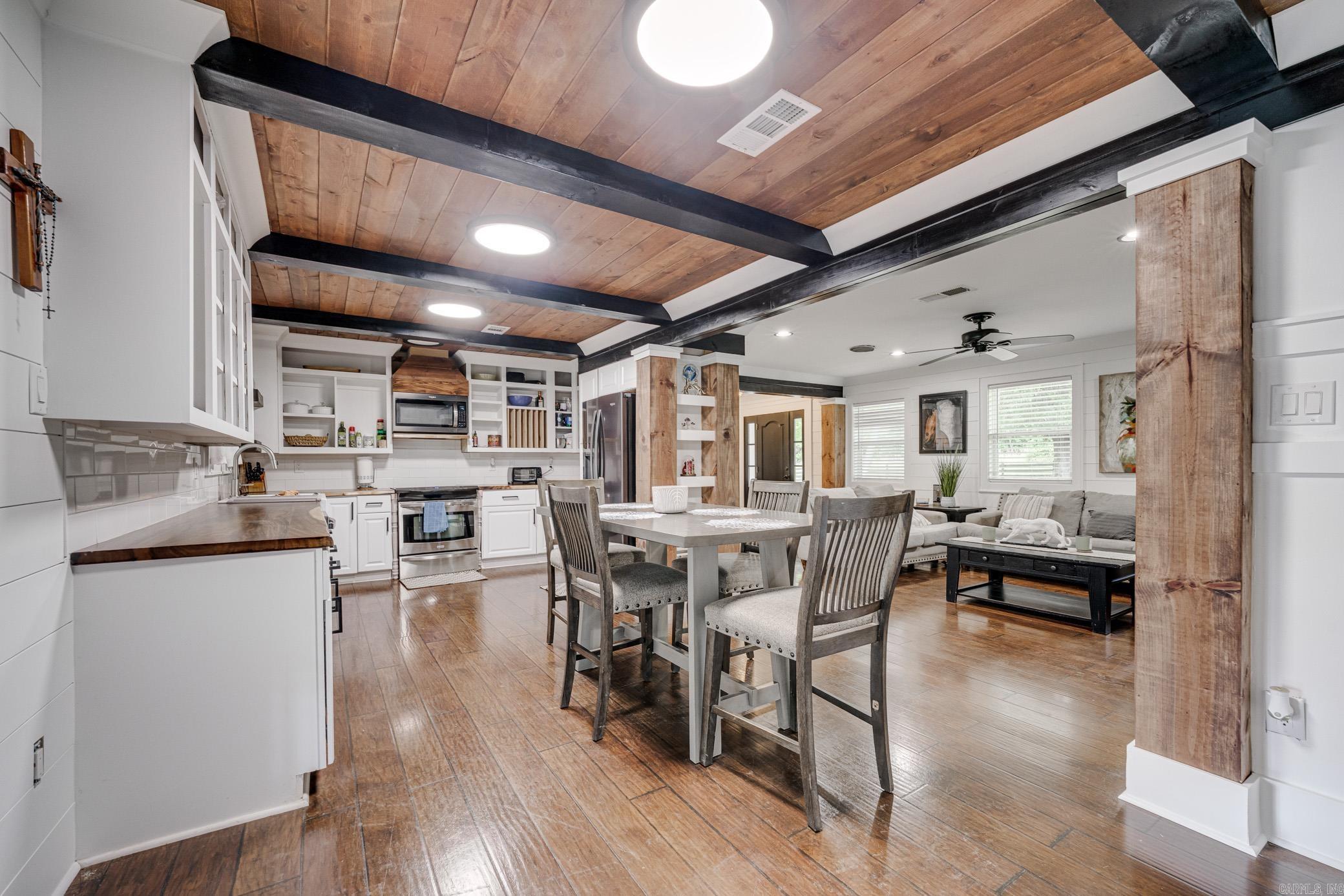 141 Arrowhead  Greenbrier, AR