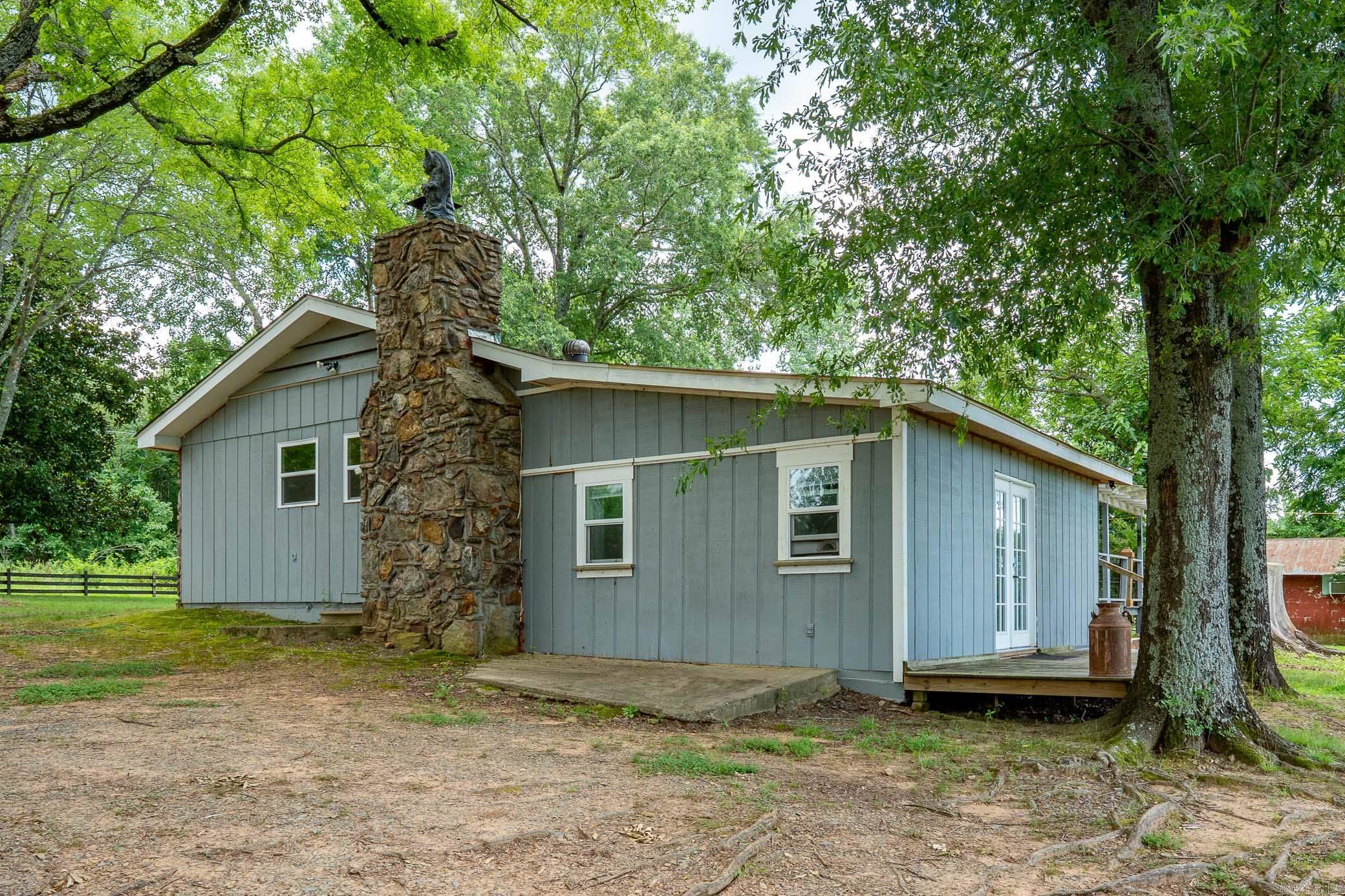 141 Arrowhead  Greenbrier, AR