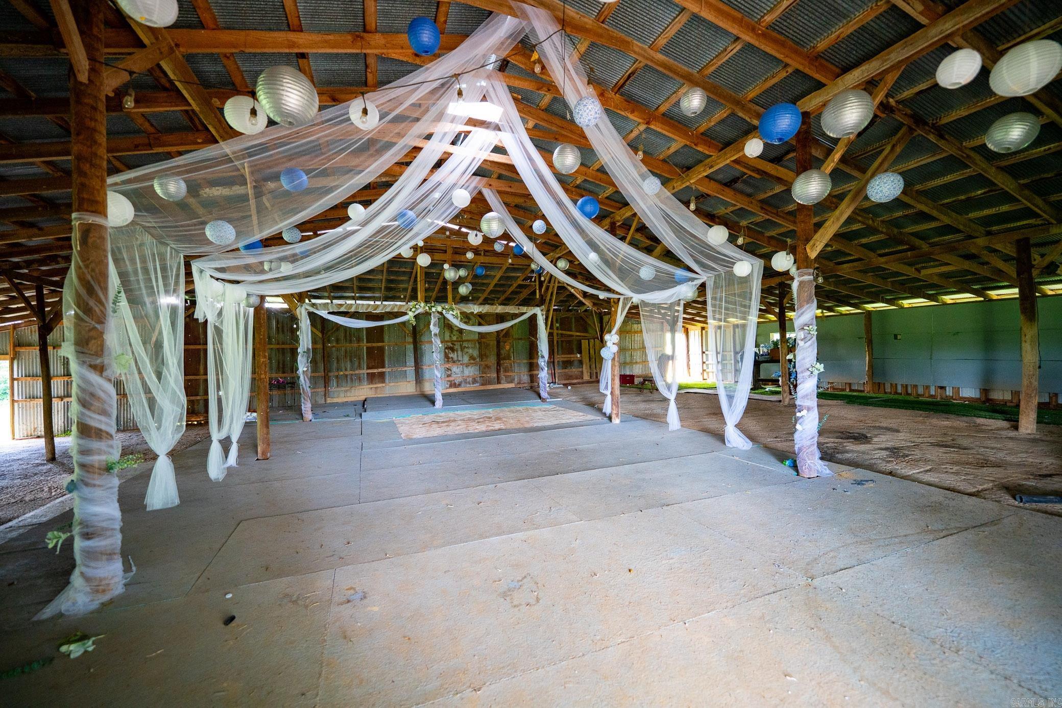 141 Arrowhead  Greenbrier, AR