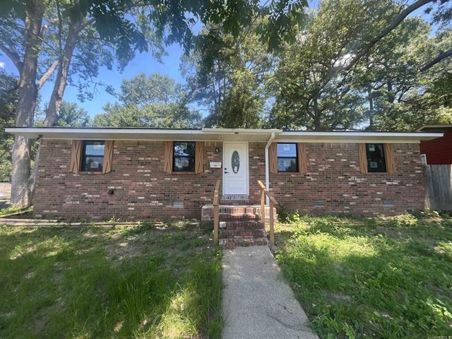 1806 E Sullenberger  Malvern, AR