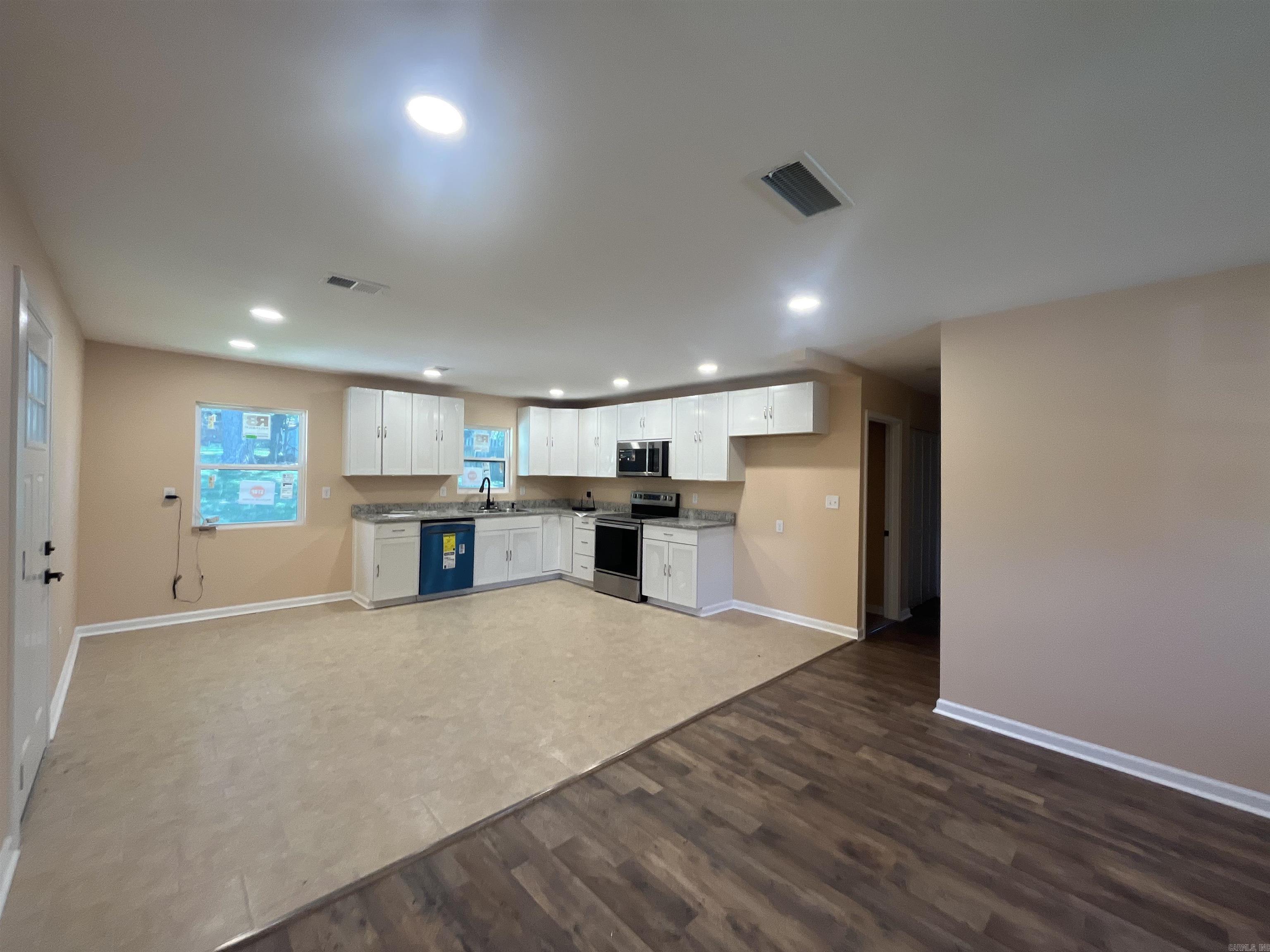 1806 E Sullenberger  Malvern, AR