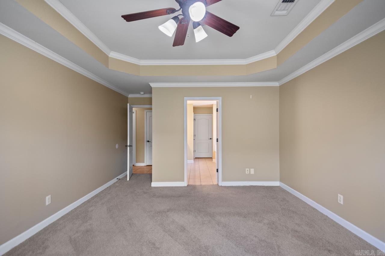 1609 White Oak Cir  Benton, AR