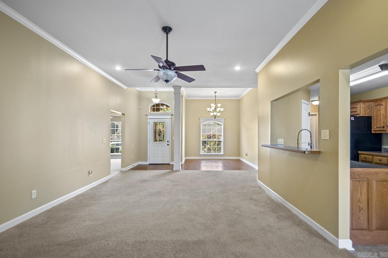 1609 White Oak Cir  Benton, AR